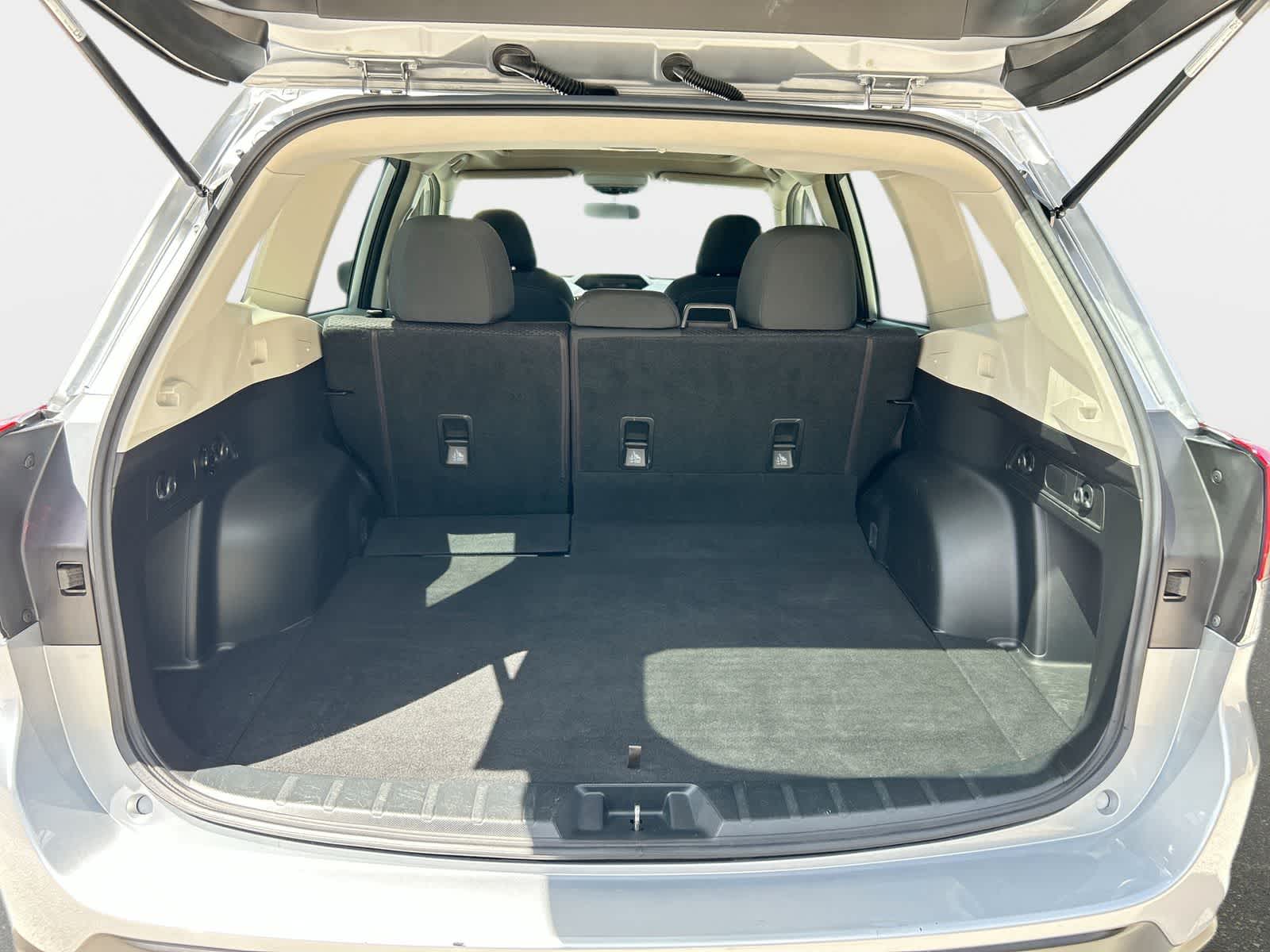 Thumbnail: 2020 Subaru Forester - 9
