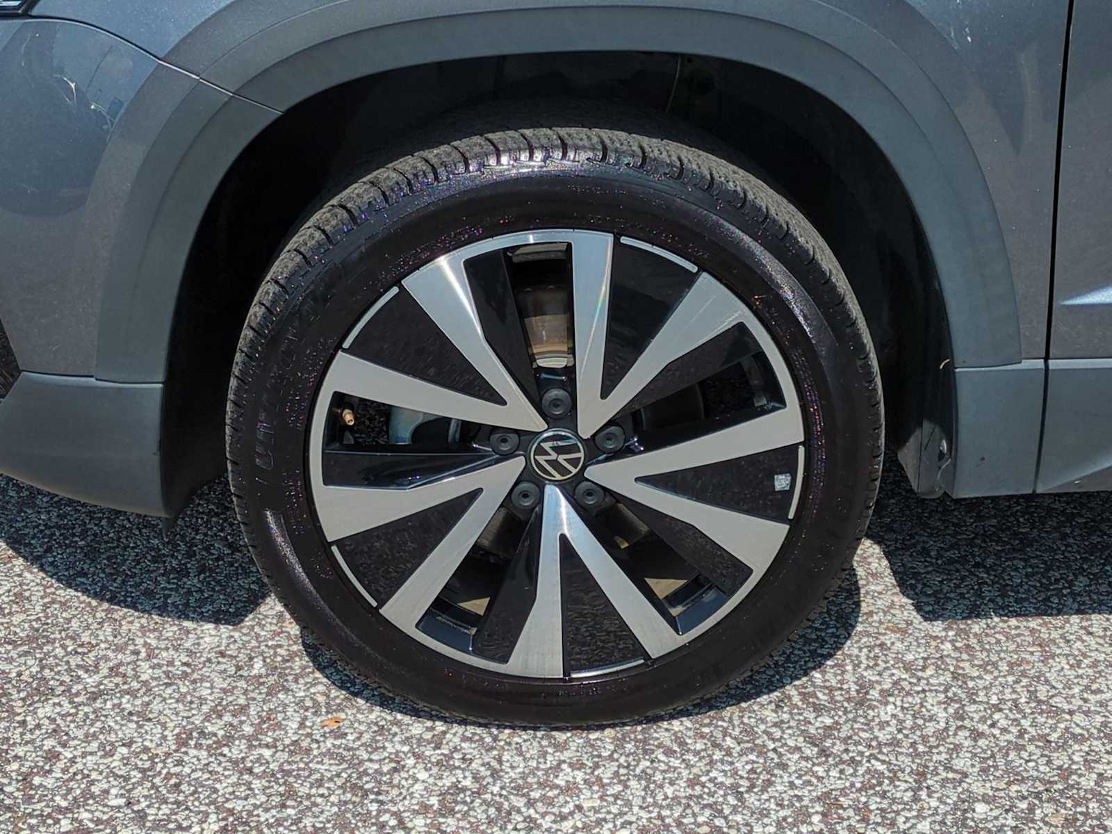 Thumbnail: 2022 Volkswagen Taos - 11