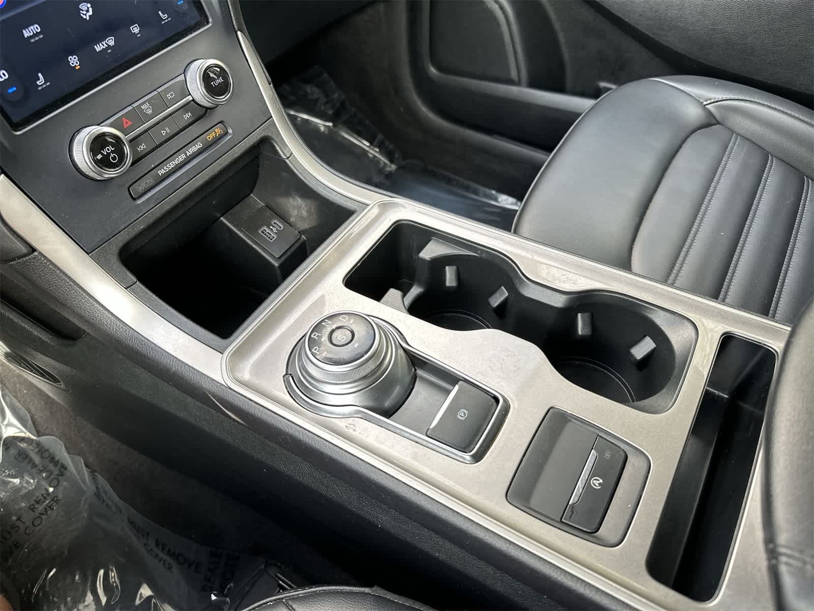 Thumbnail: 2023 Ford Edge - 17