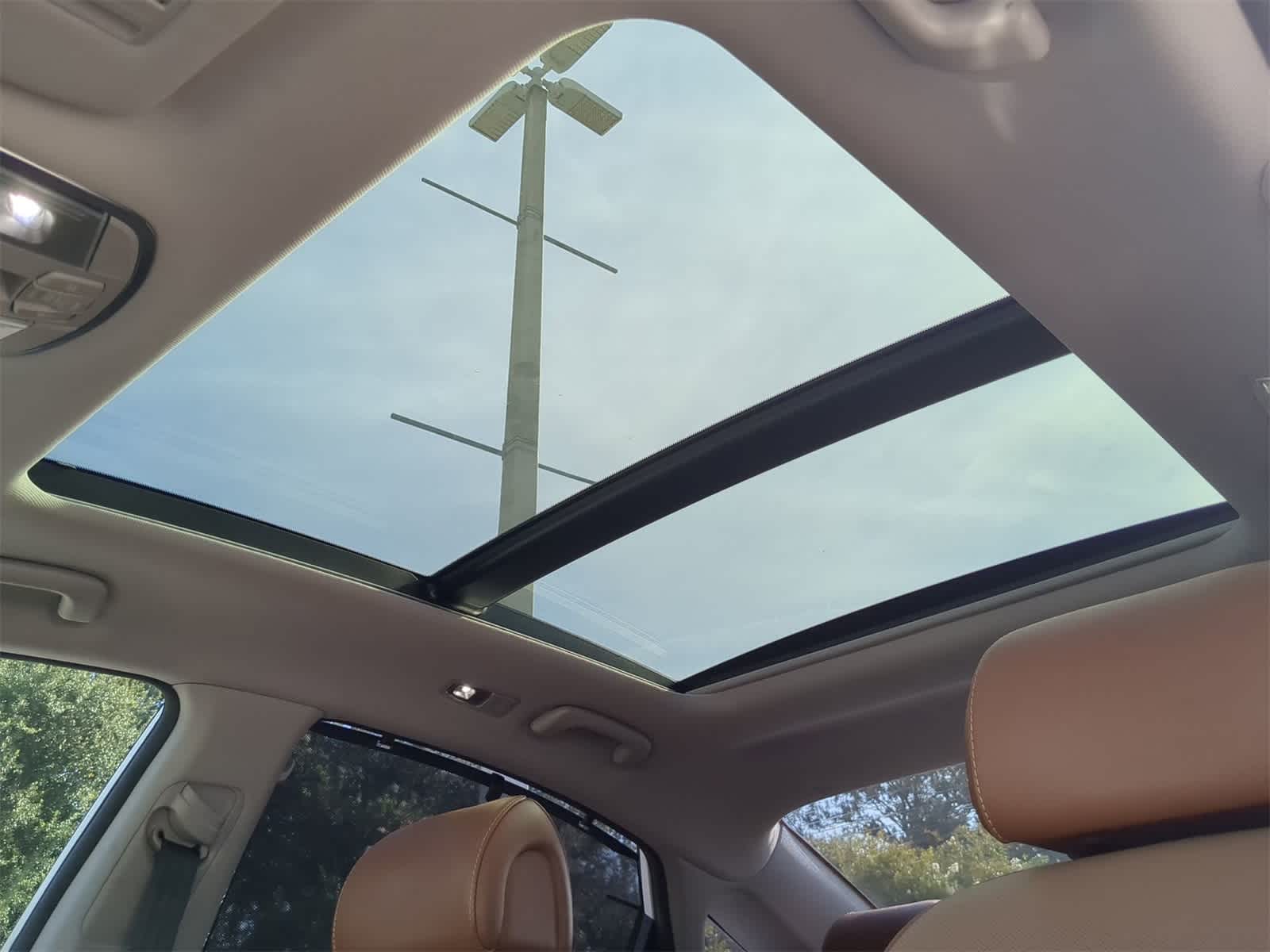 Thumbnail: 2015 Hyundai Sonata - 19
