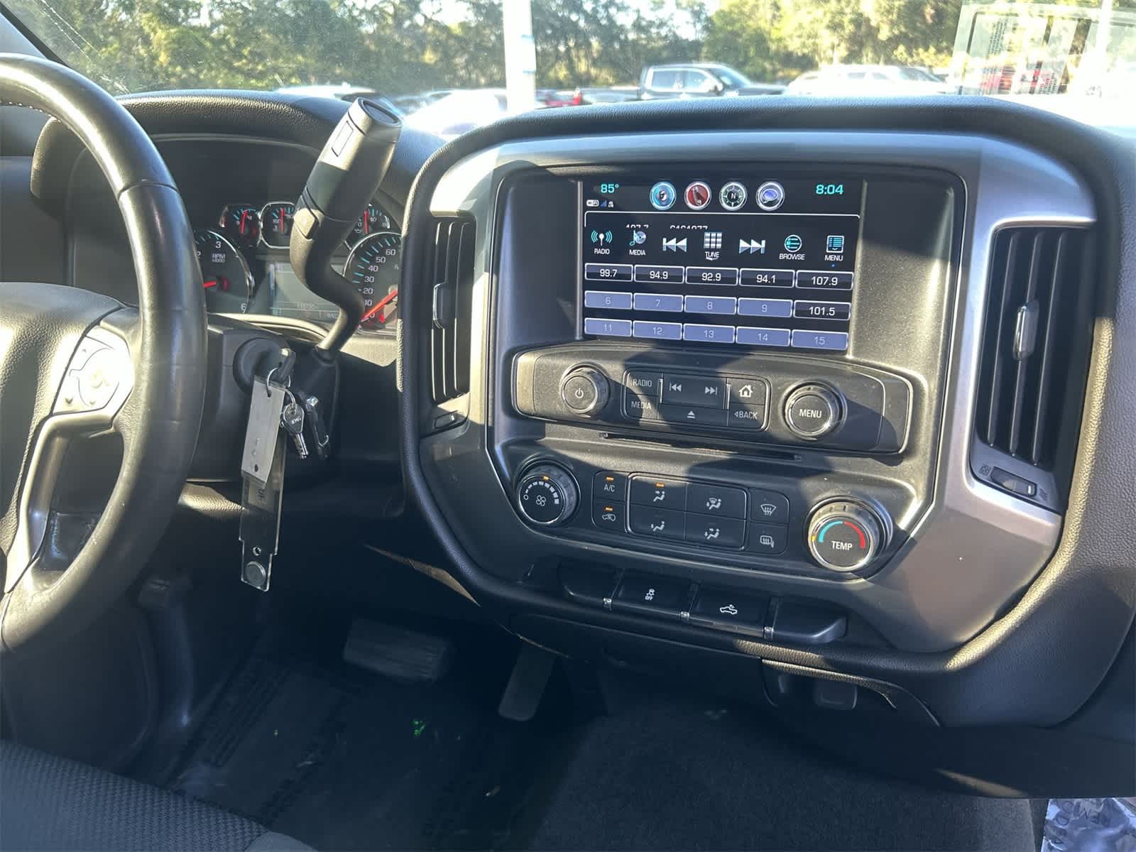 Thumbnail: 2018 Chevrolet Silverado 1500 - 17