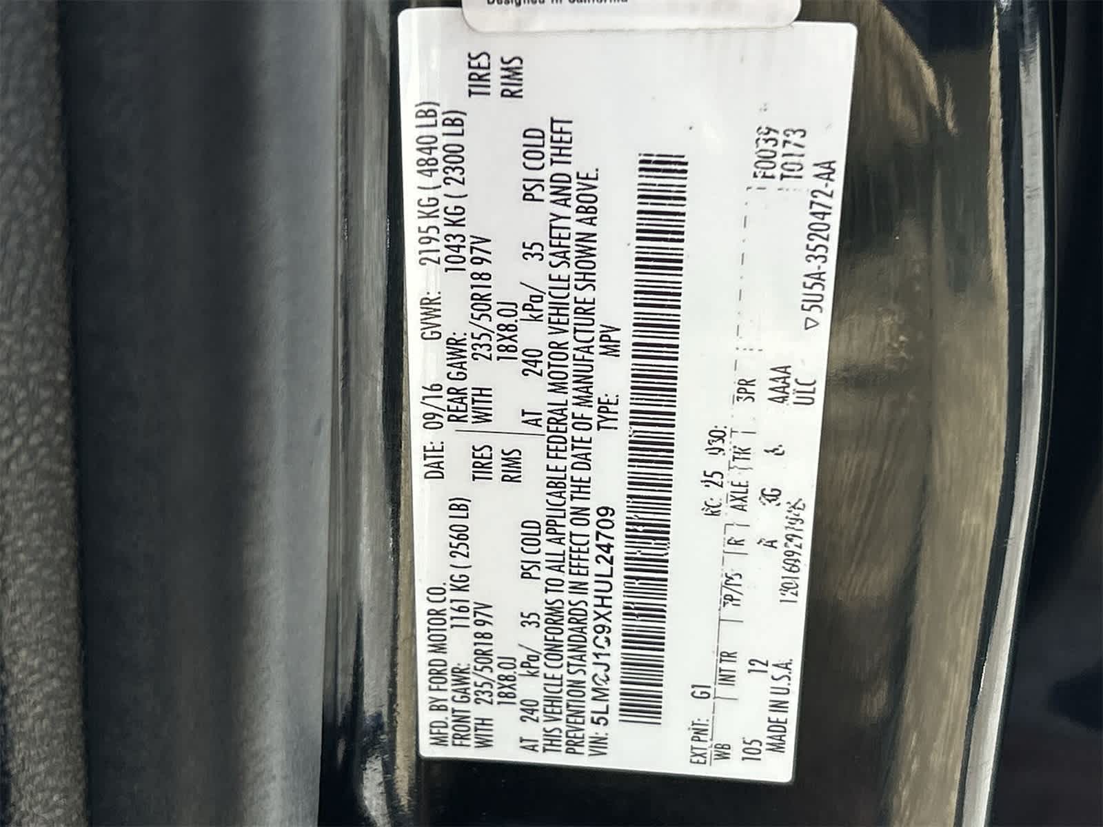 Thumbnail: 2017 Lincoln MKC - 2