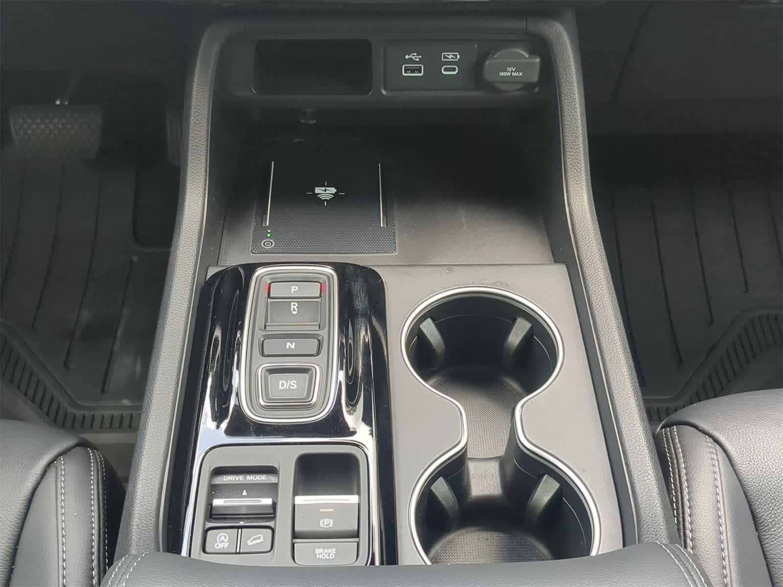 2024 Honda Pilot Touring 19