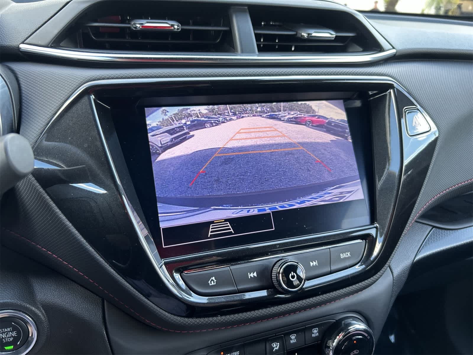 Thumbnail: 2022 Chevrolet TrailBlazer - 22