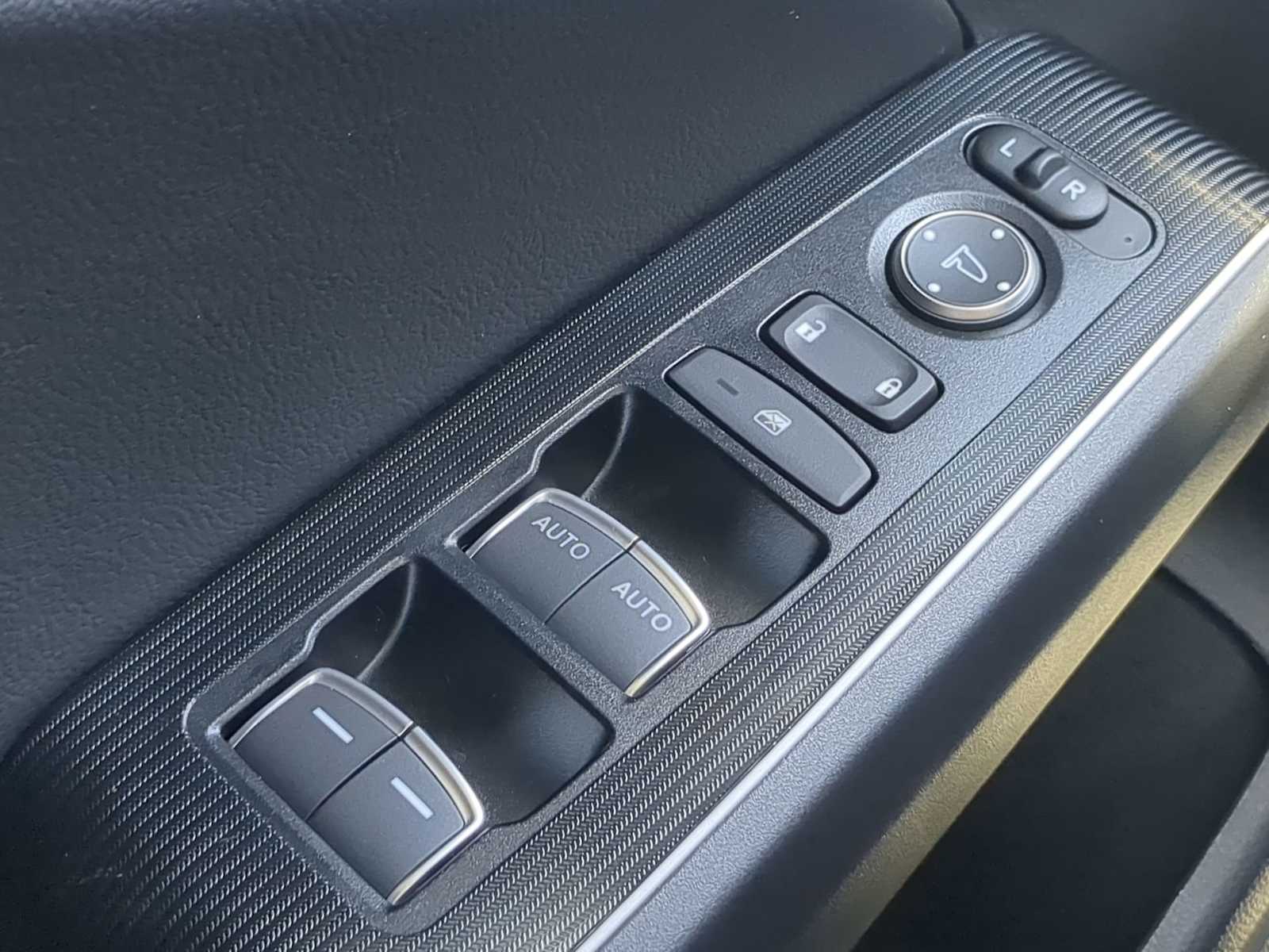 Thumbnail: 2025 Honda Civic - 24