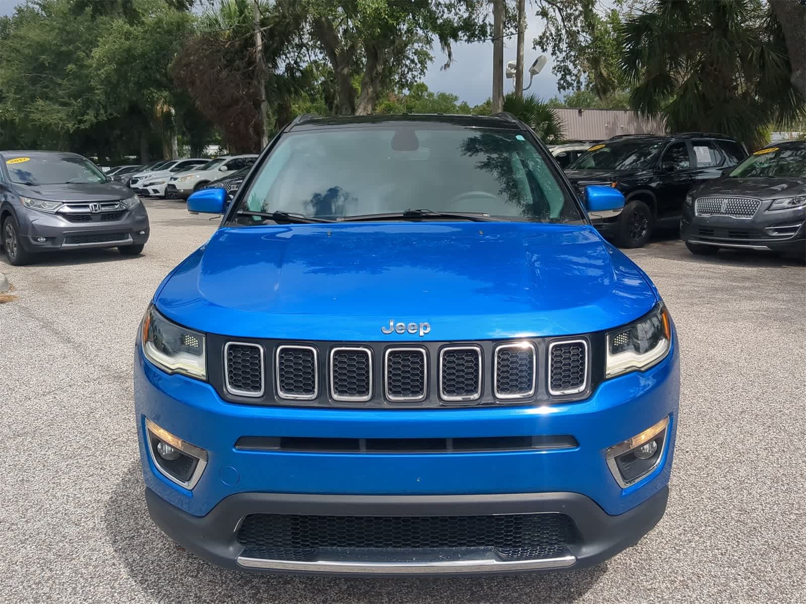 Thumbnail: 2019 Jeep Compass - 9