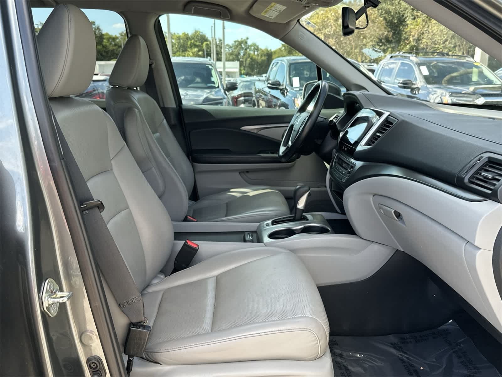 Thumbnail: 2017 Honda Ridgeline - 20