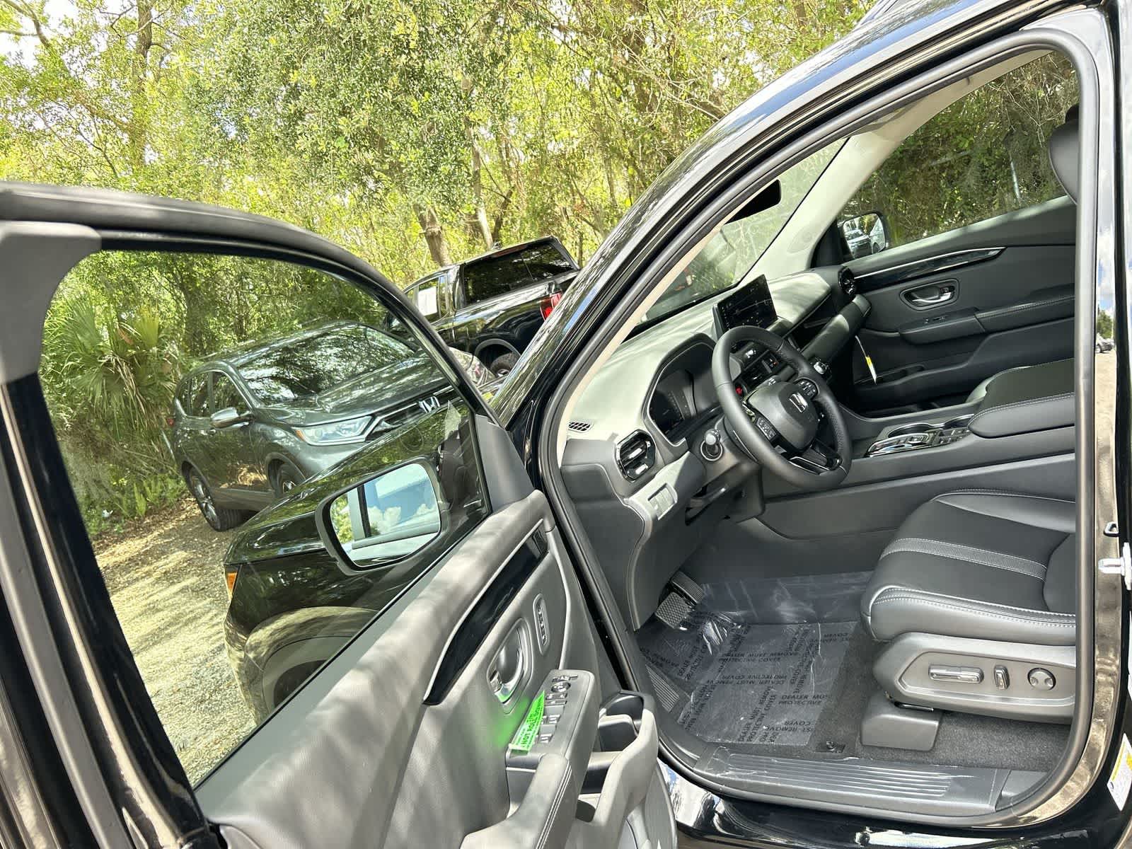 Thumbnail: 2026 Honda Pilot - 10