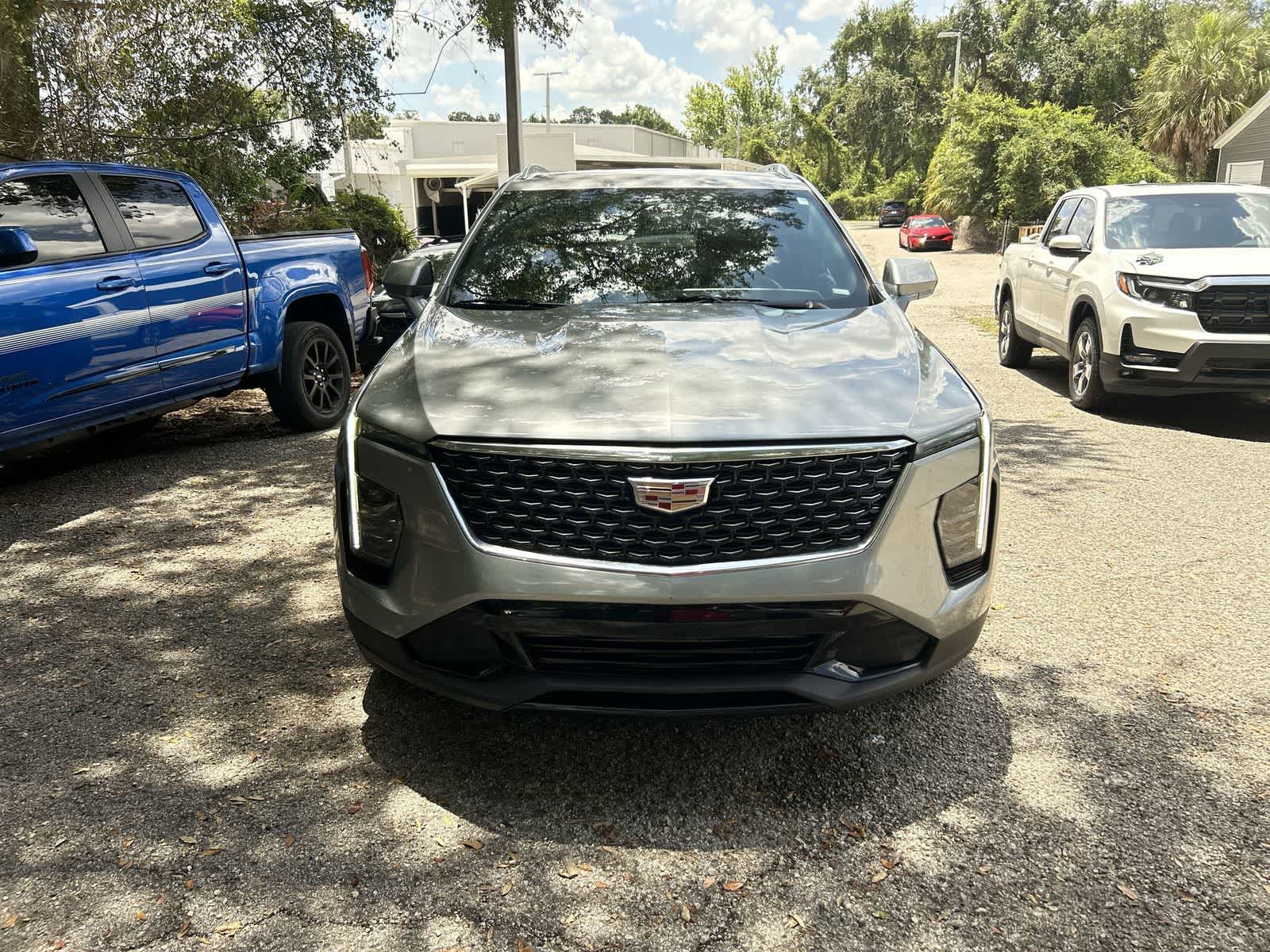 Thumbnail: 2024 Cadillac XT4 - 3