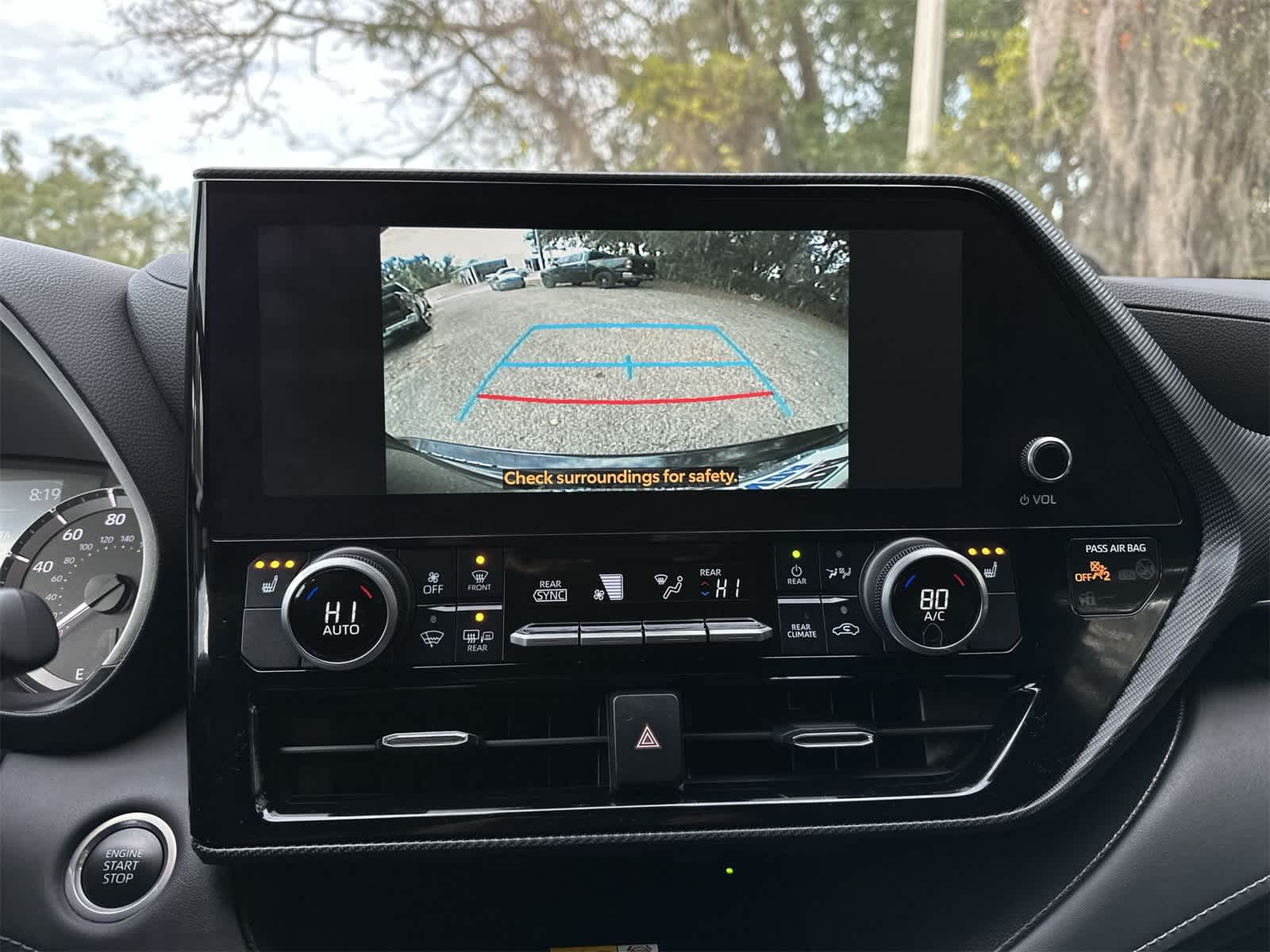 Thumbnail: 2024 Toyota Highlander - 22