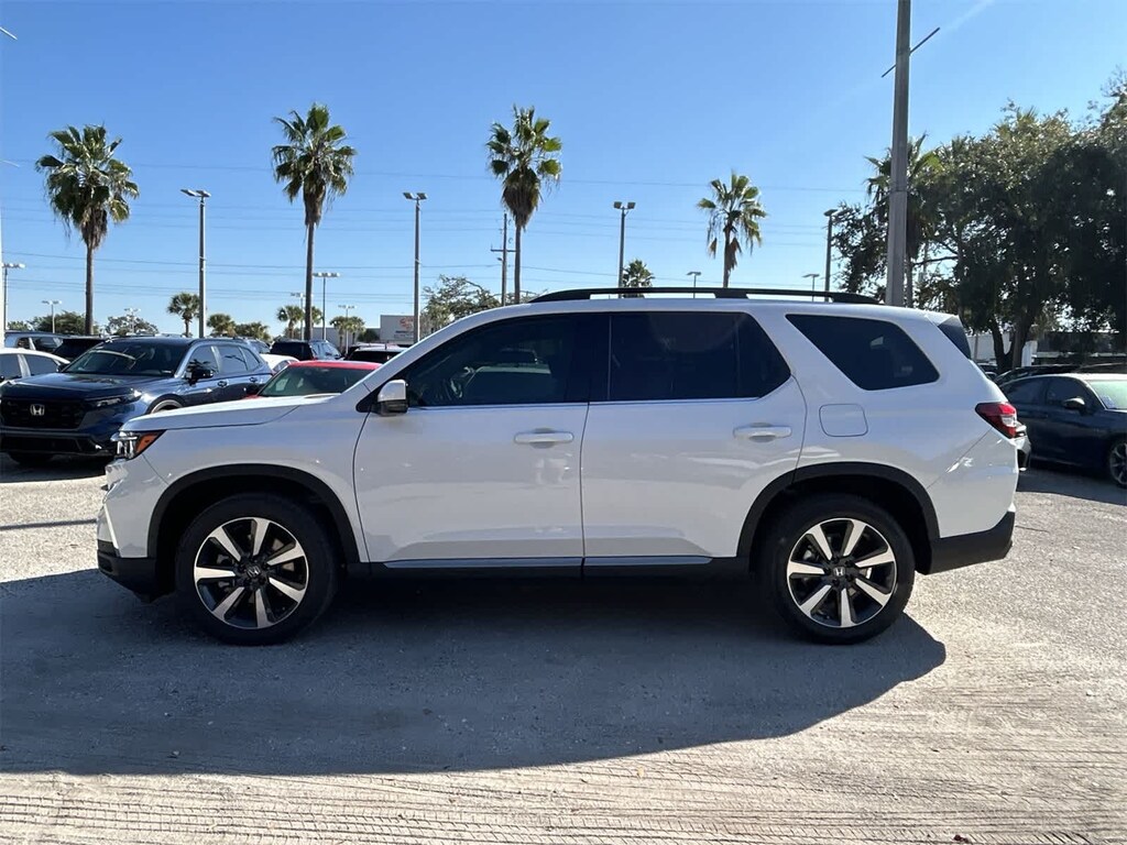New 2025 Honda Pilot Touring SUV