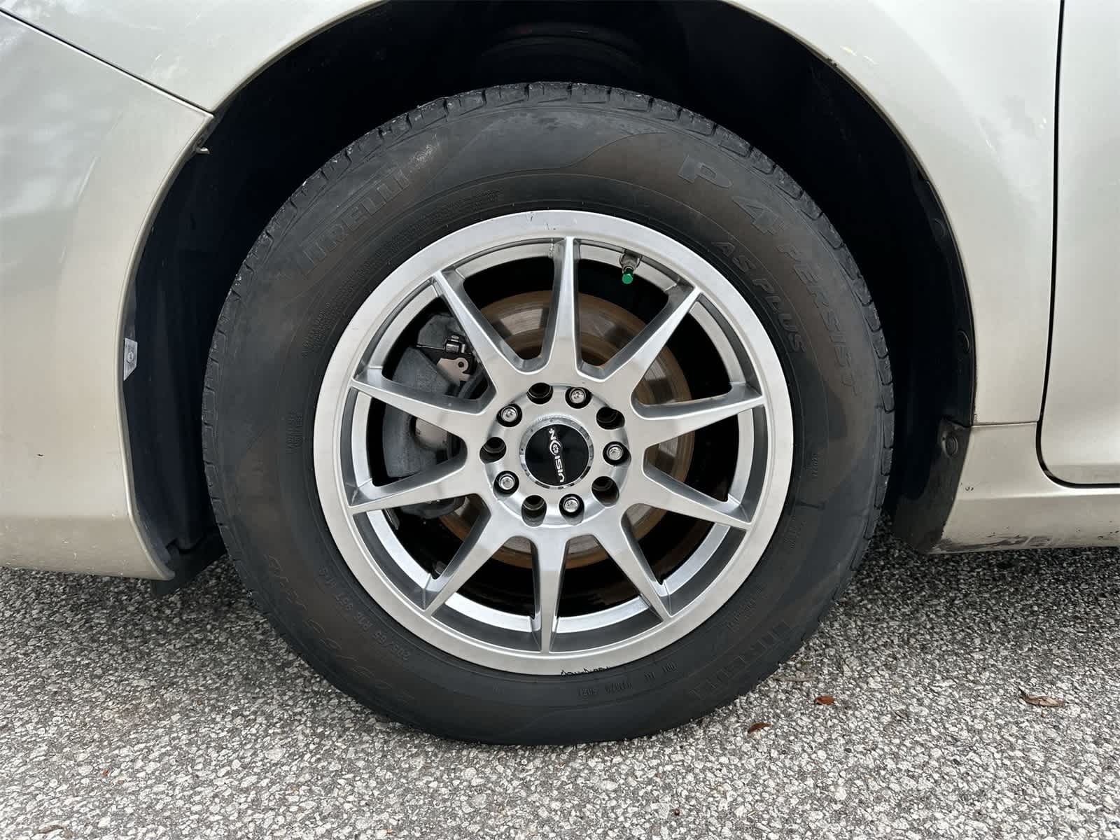 Thumbnail: 2014 Toyota Camry - 11