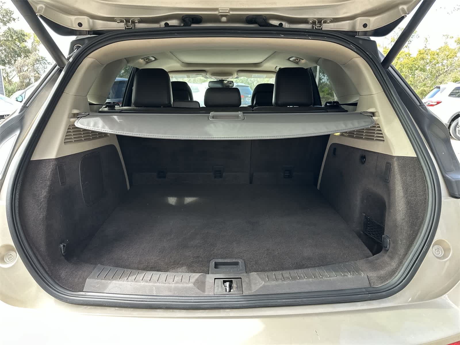 Thumbnail: 2017 Lincoln MKC - 18