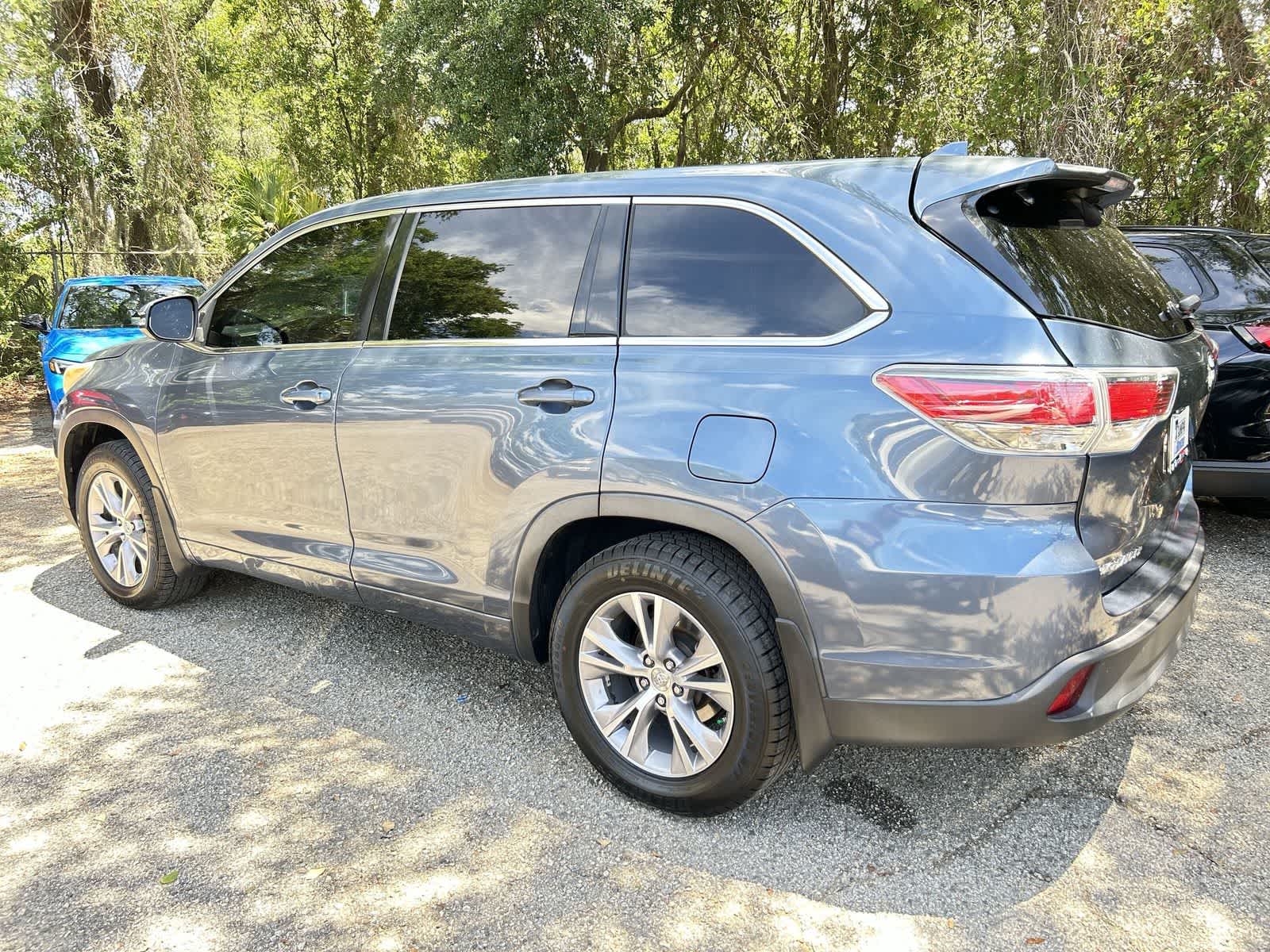 Thumbnail: 2015 Toyota Highlander - 6