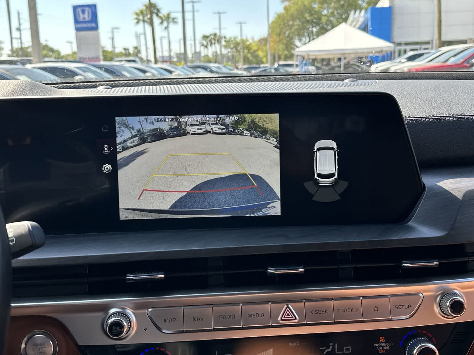 Thumbnail: 2023 Kia Telluride - 20