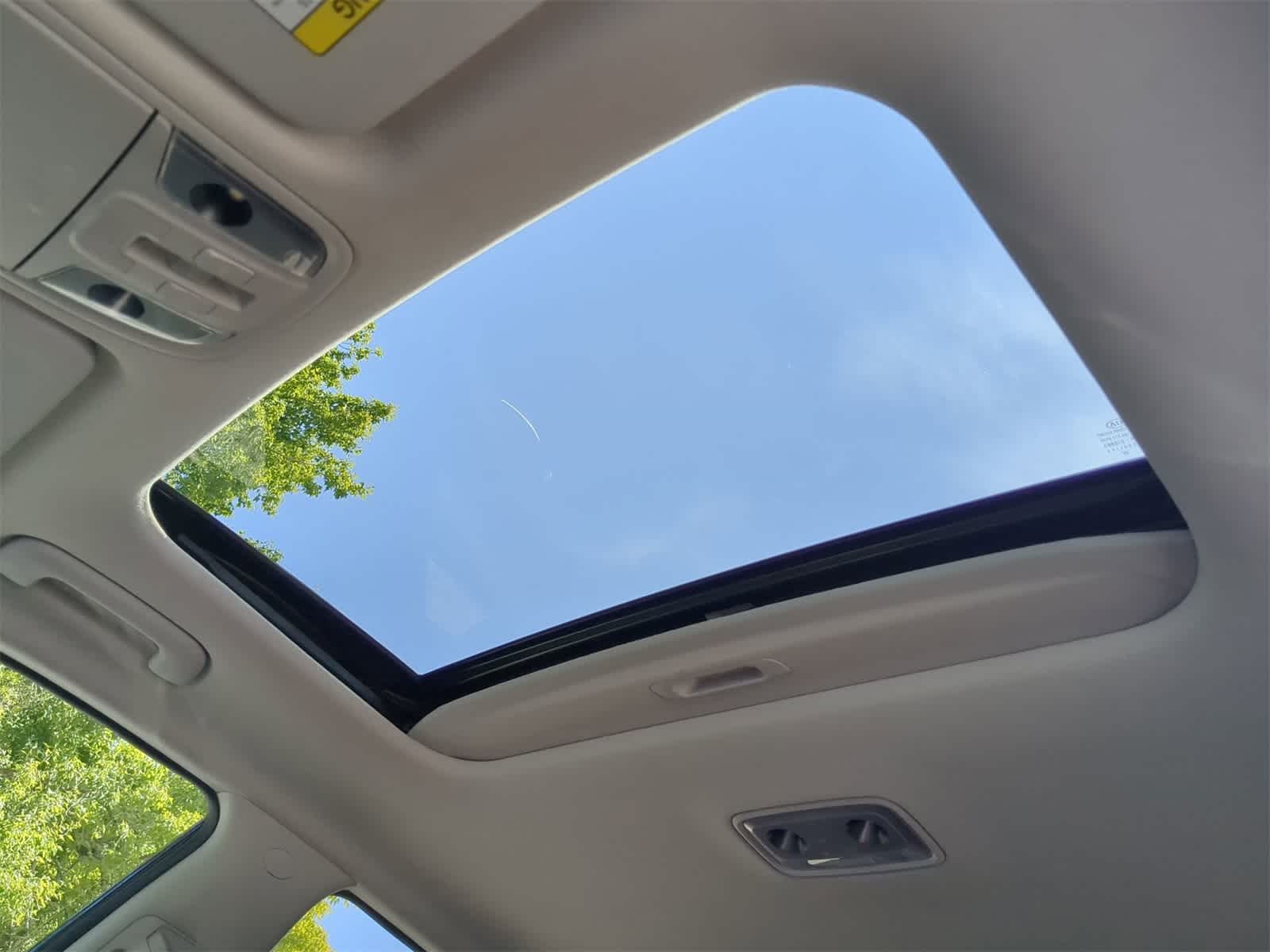 Thumbnail: 2020 Kia Niro - 19
