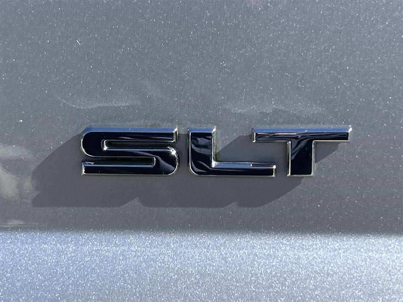 Thumbnail: 2016 GMC Yukon - 24