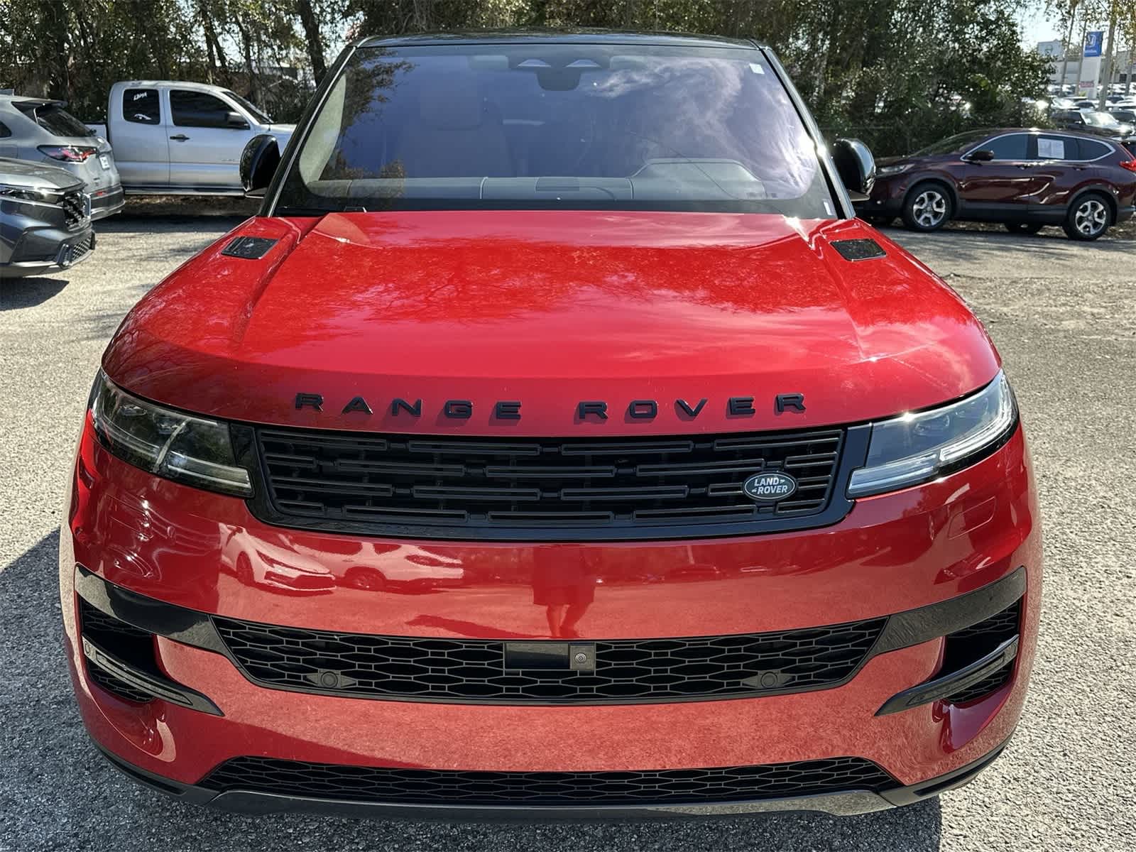 Thumbnail: 2023 Land Rover Range Rover Sport - 6