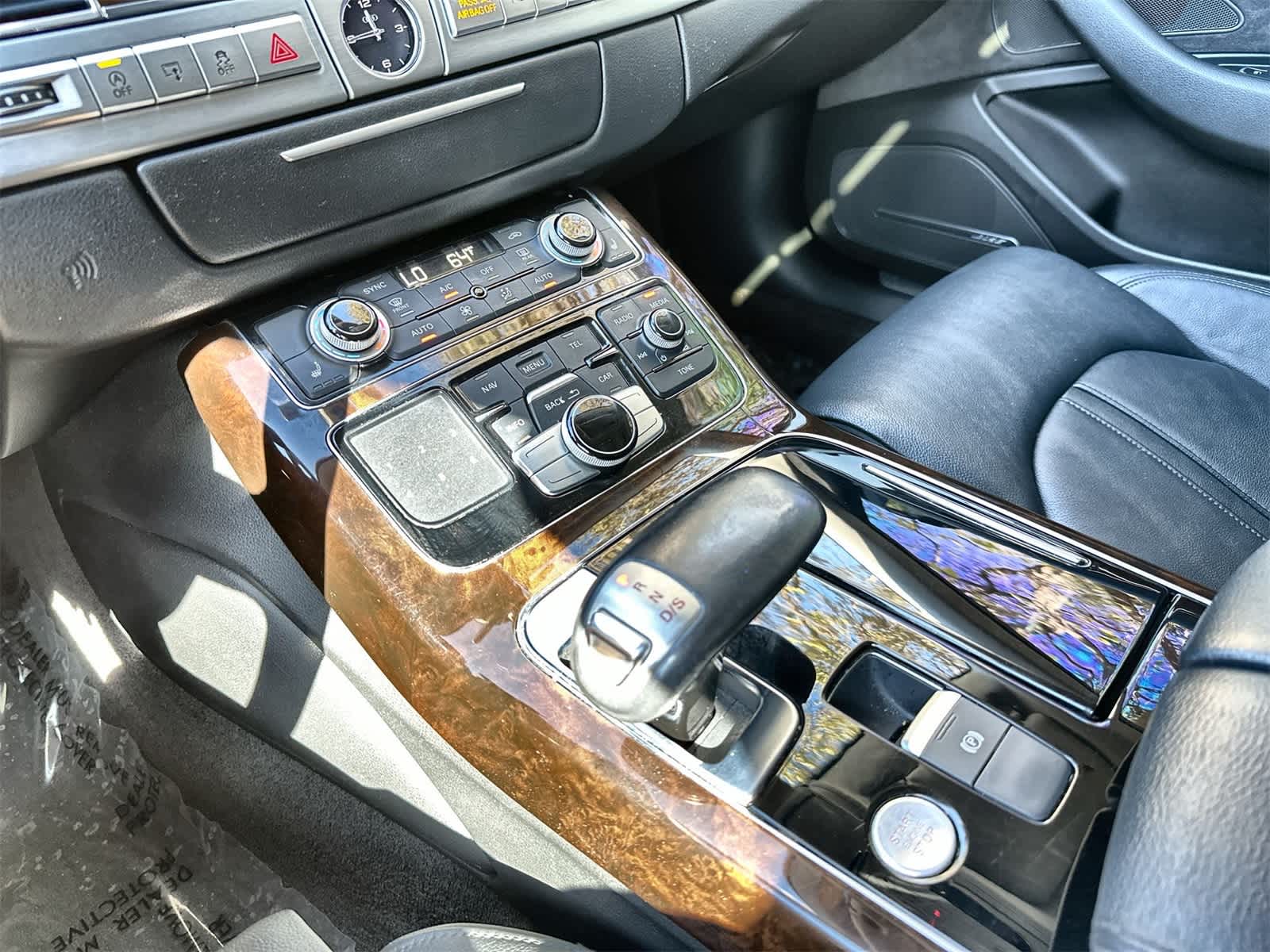 Thumbnail: 2015 Audi A8 - 17