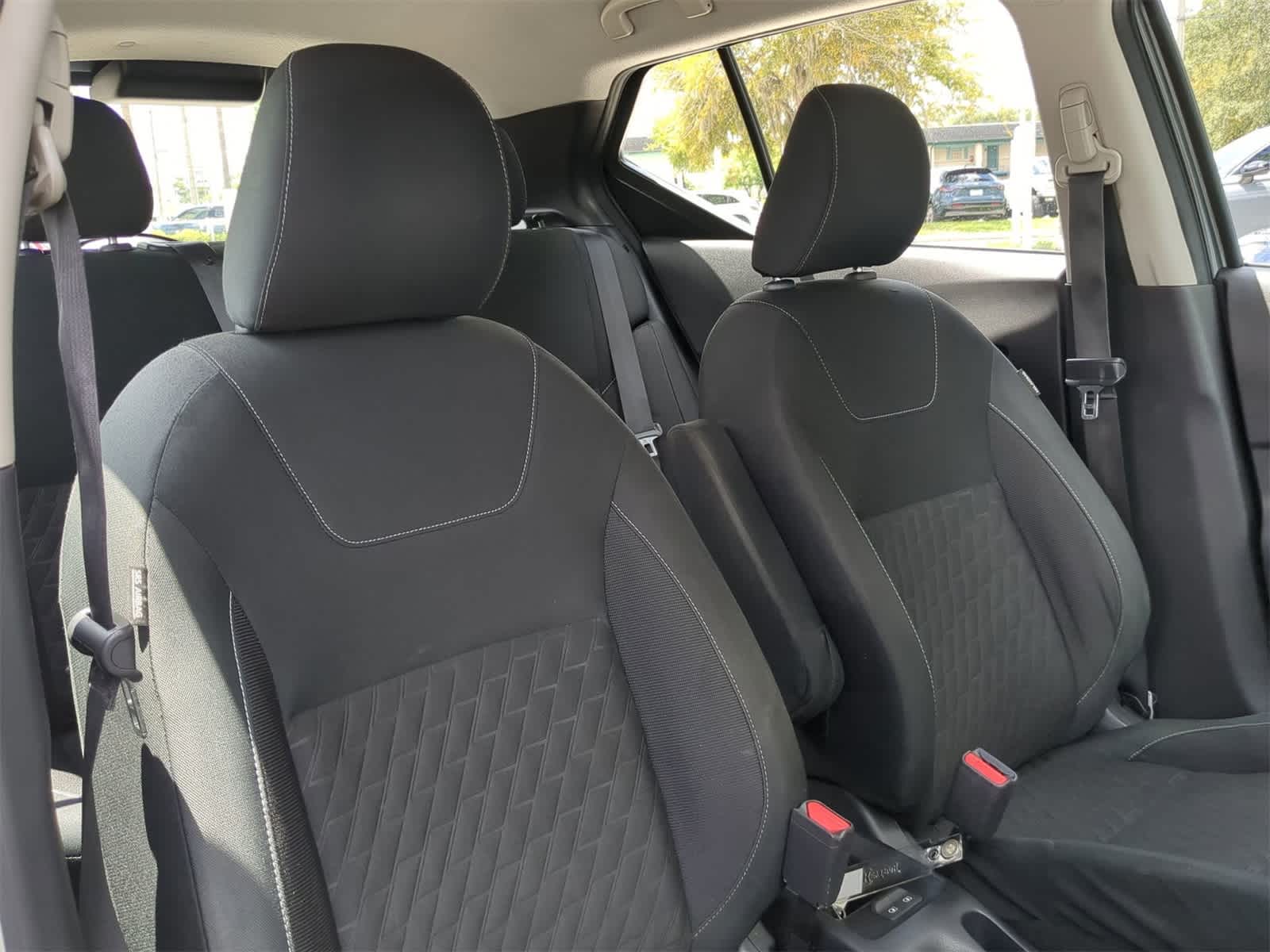 Thumbnail: 2021 Nissan Kicks - 7