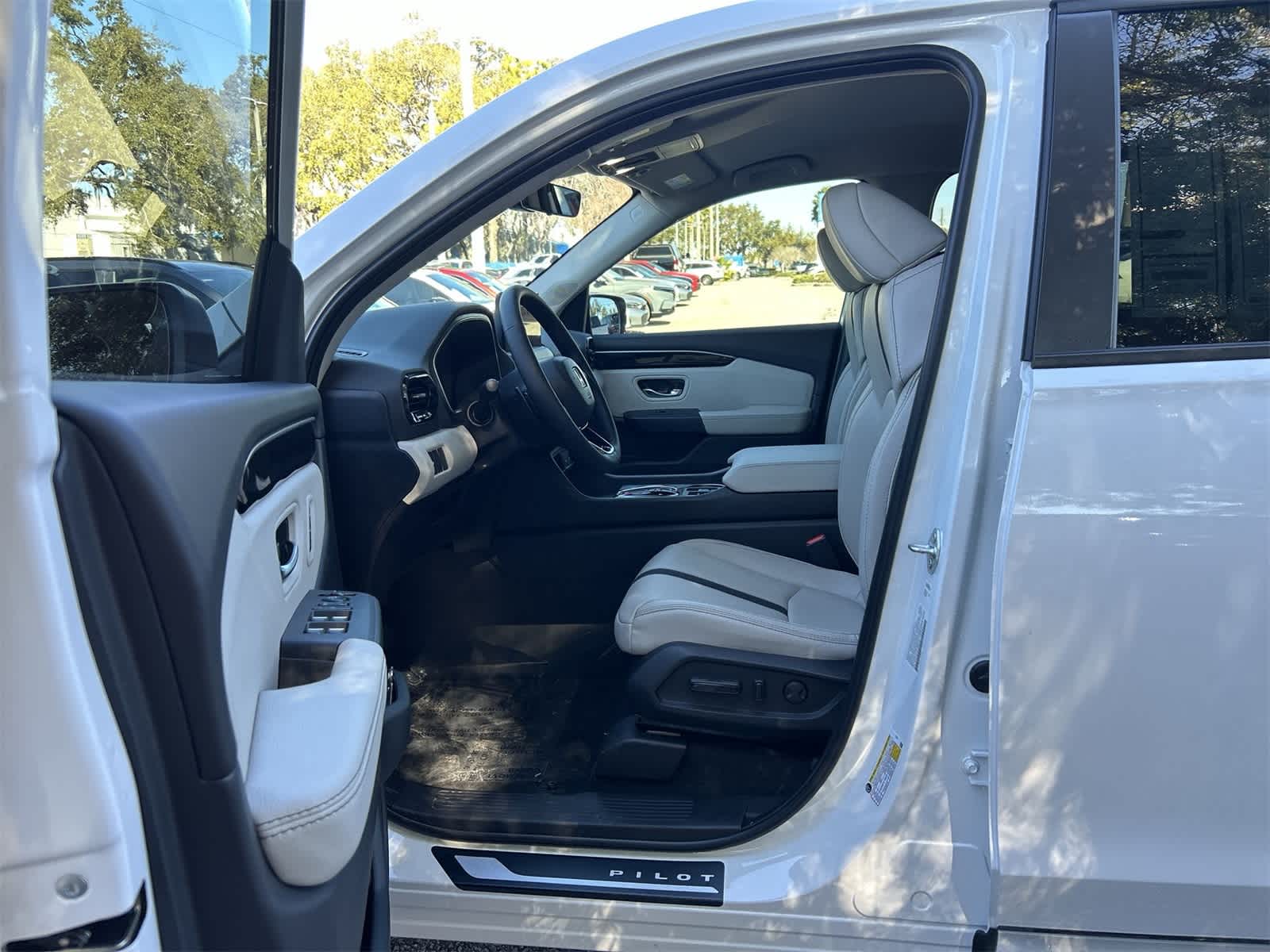 Thumbnail: 2026 Honda Pilot - 2