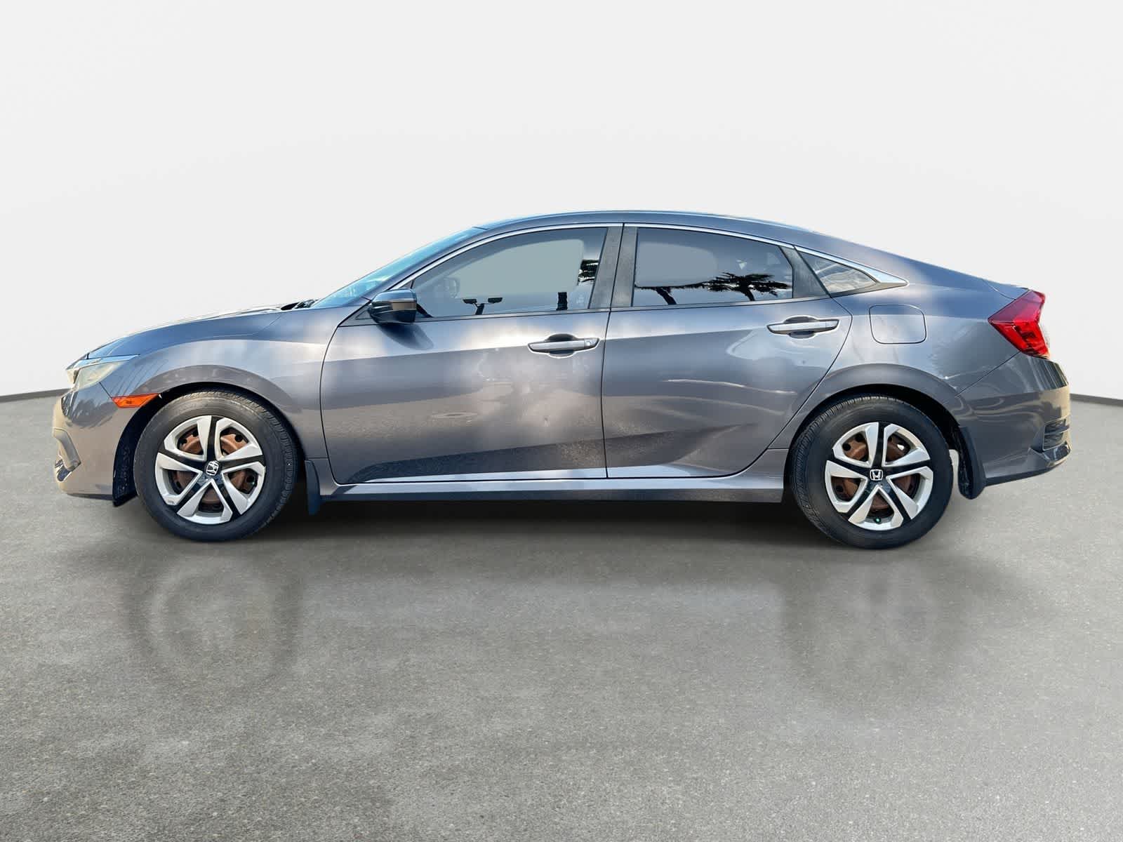 Thumbnail: 2016 Honda Civic - 4