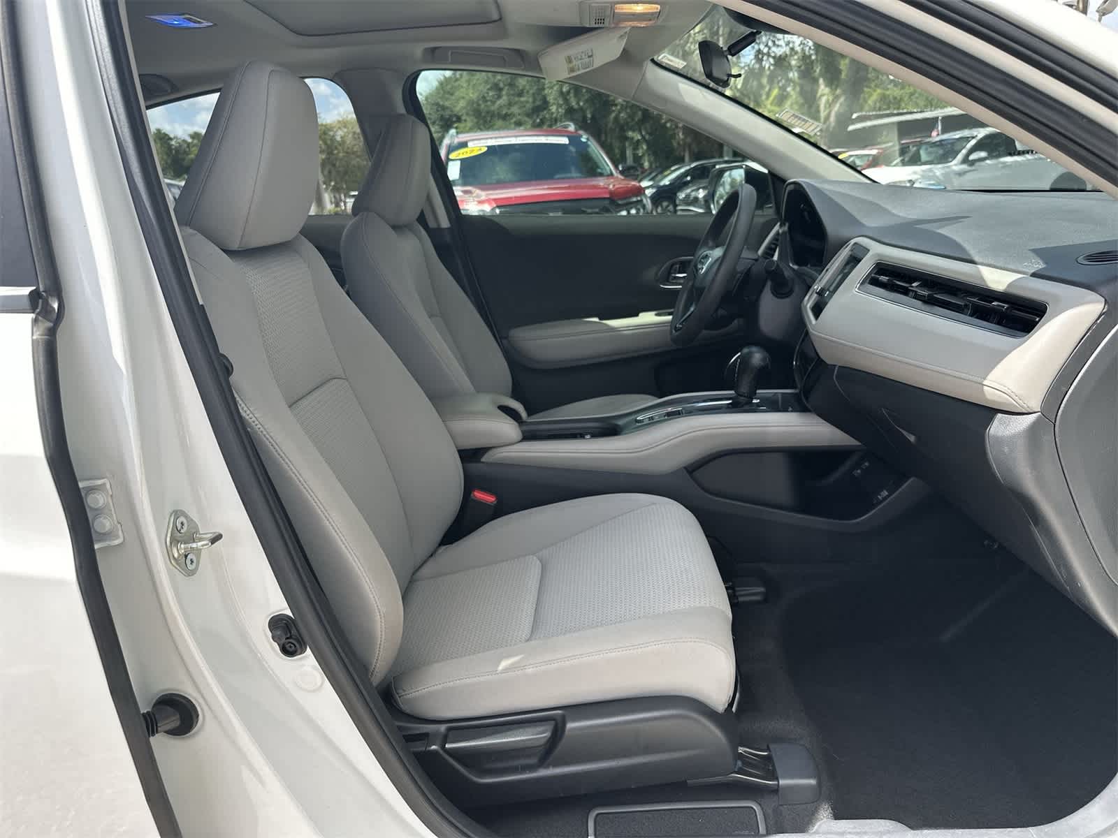 Thumbnail: 2020 Honda HR-V - 20