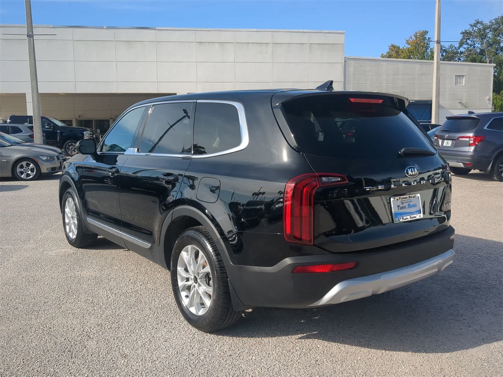 Thumbnail: 2021 Kia Telluride - 4