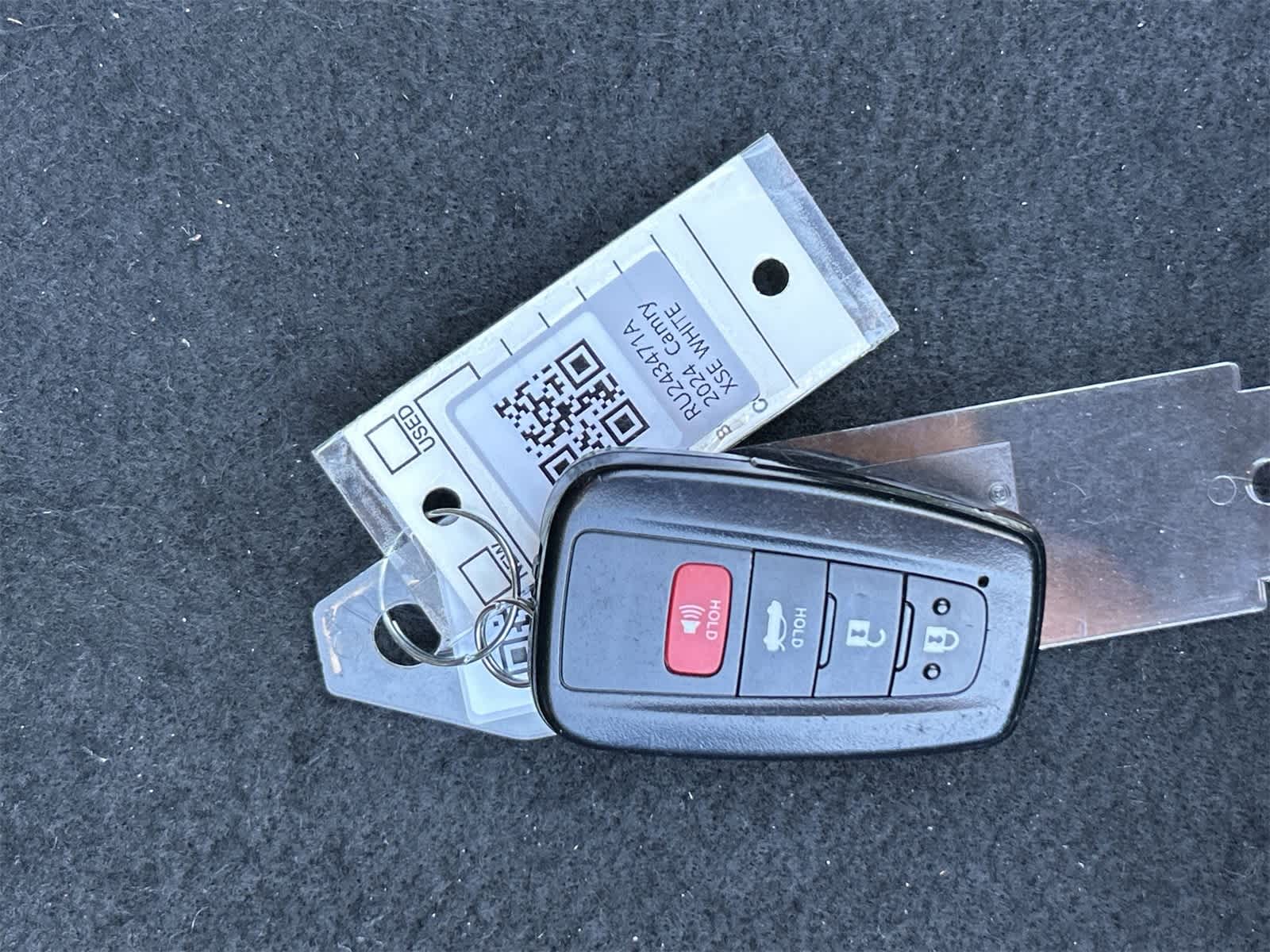 Thumbnail: 2024 Toyota Camry - 20