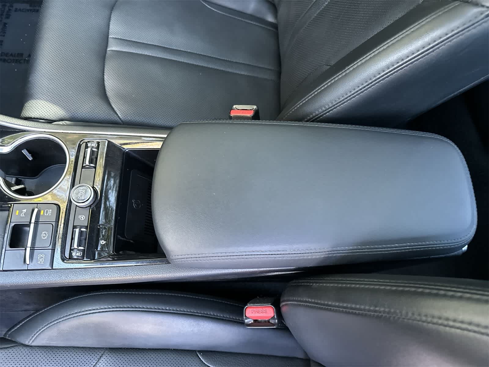 Thumbnail: 2022 Kia K5 - 16