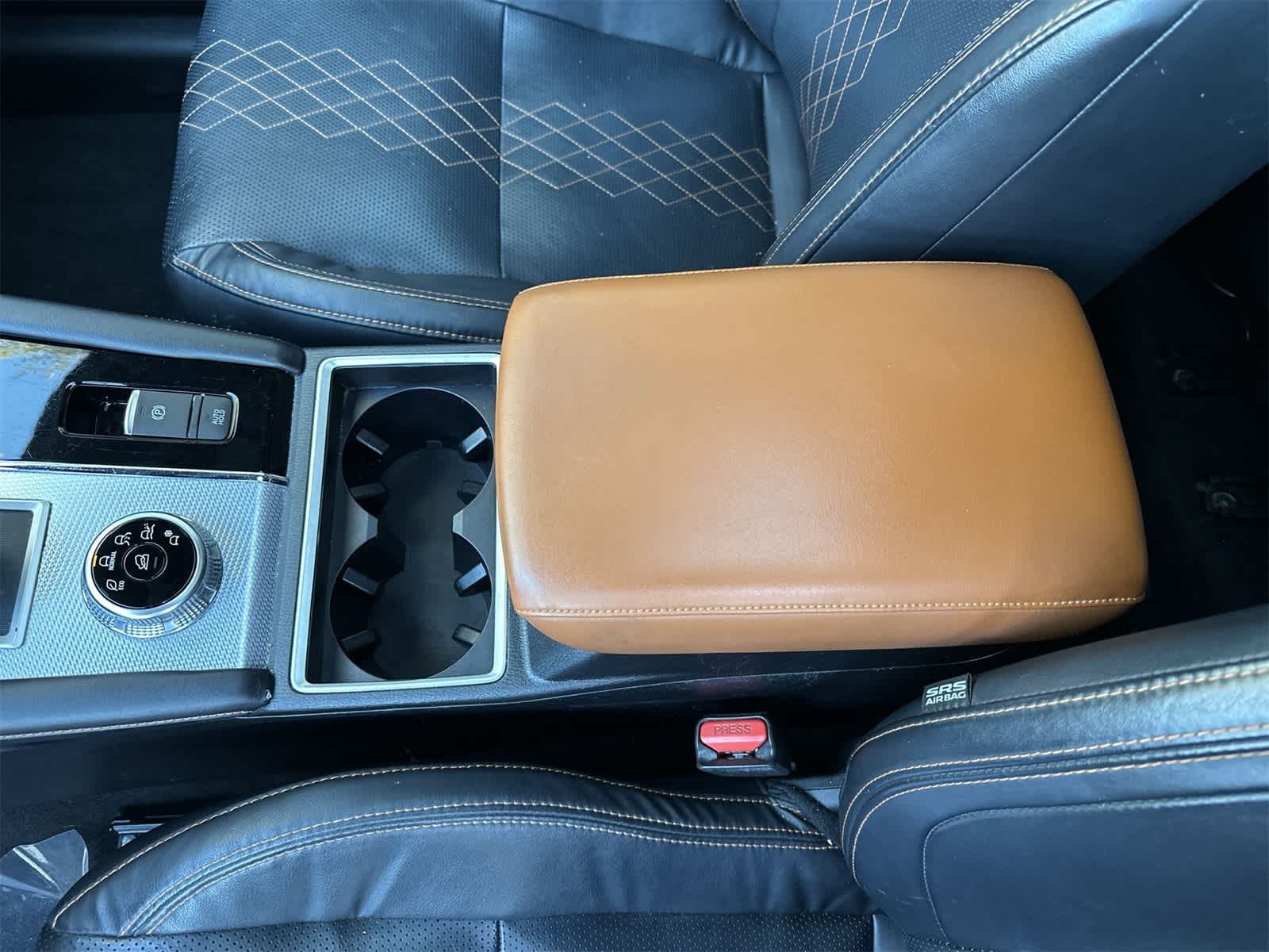 Thumbnail: 2022 Mitsubishi Outlander - 15