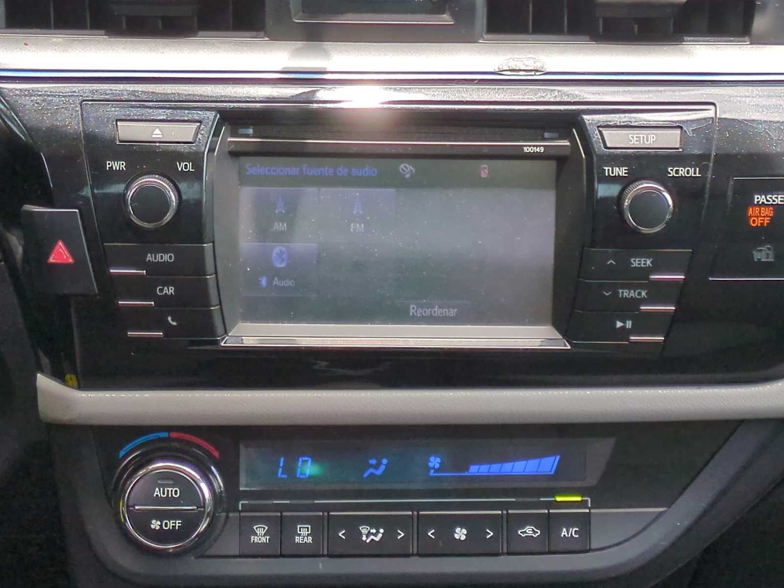 Thumbnail: 2014 Toyota Corolla - 17