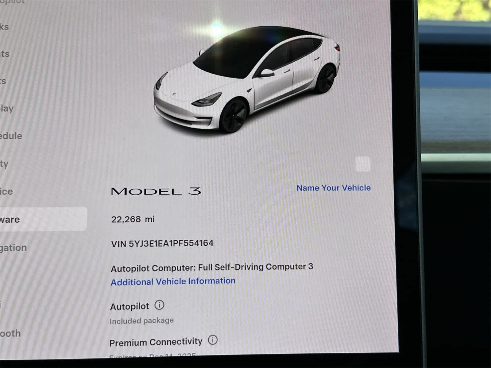 Thumbnail: 2023 Tesla Model 3 - 17