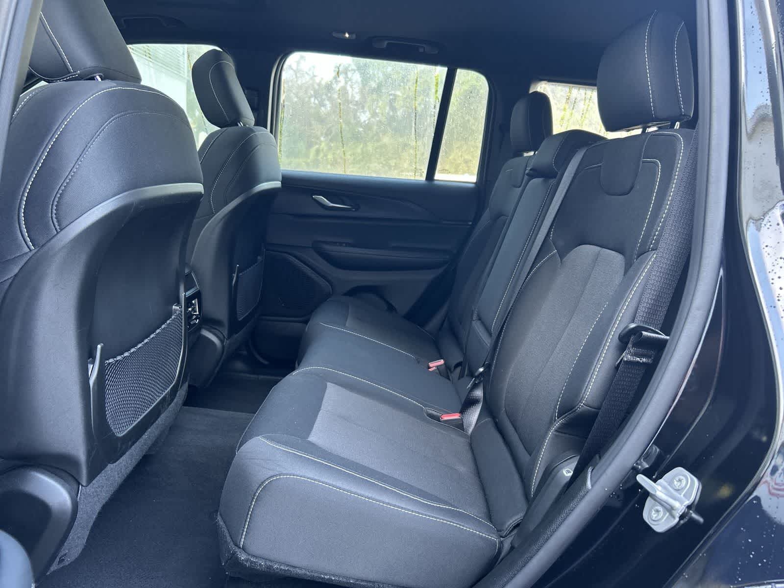 Thumbnail: 2025 Jeep Grand Cherokee - 15