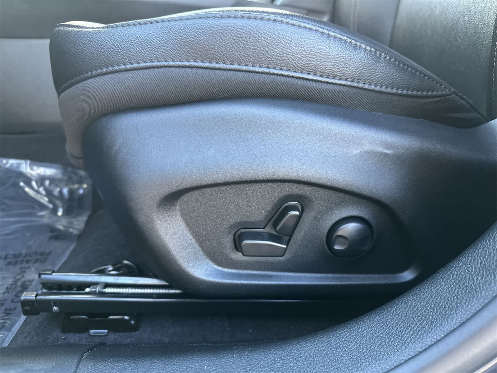 Thumbnail: 2024 Jeep Compass - 6