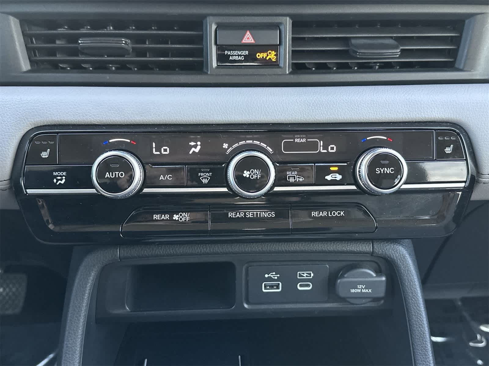 Thumbnail: 2023 Honda Pilot - 9