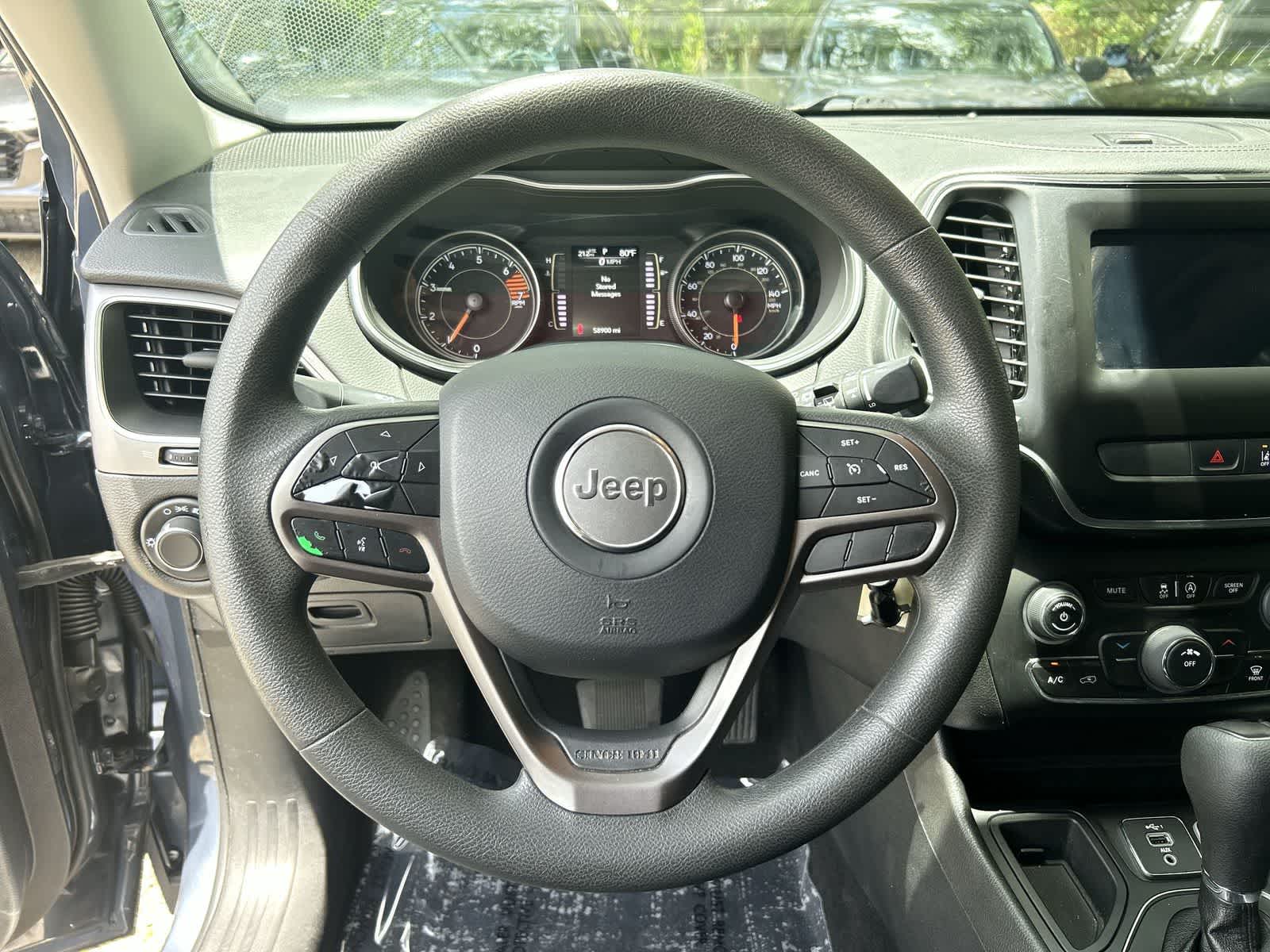 Thumbnail: 2021 Jeep Cherokee - 16