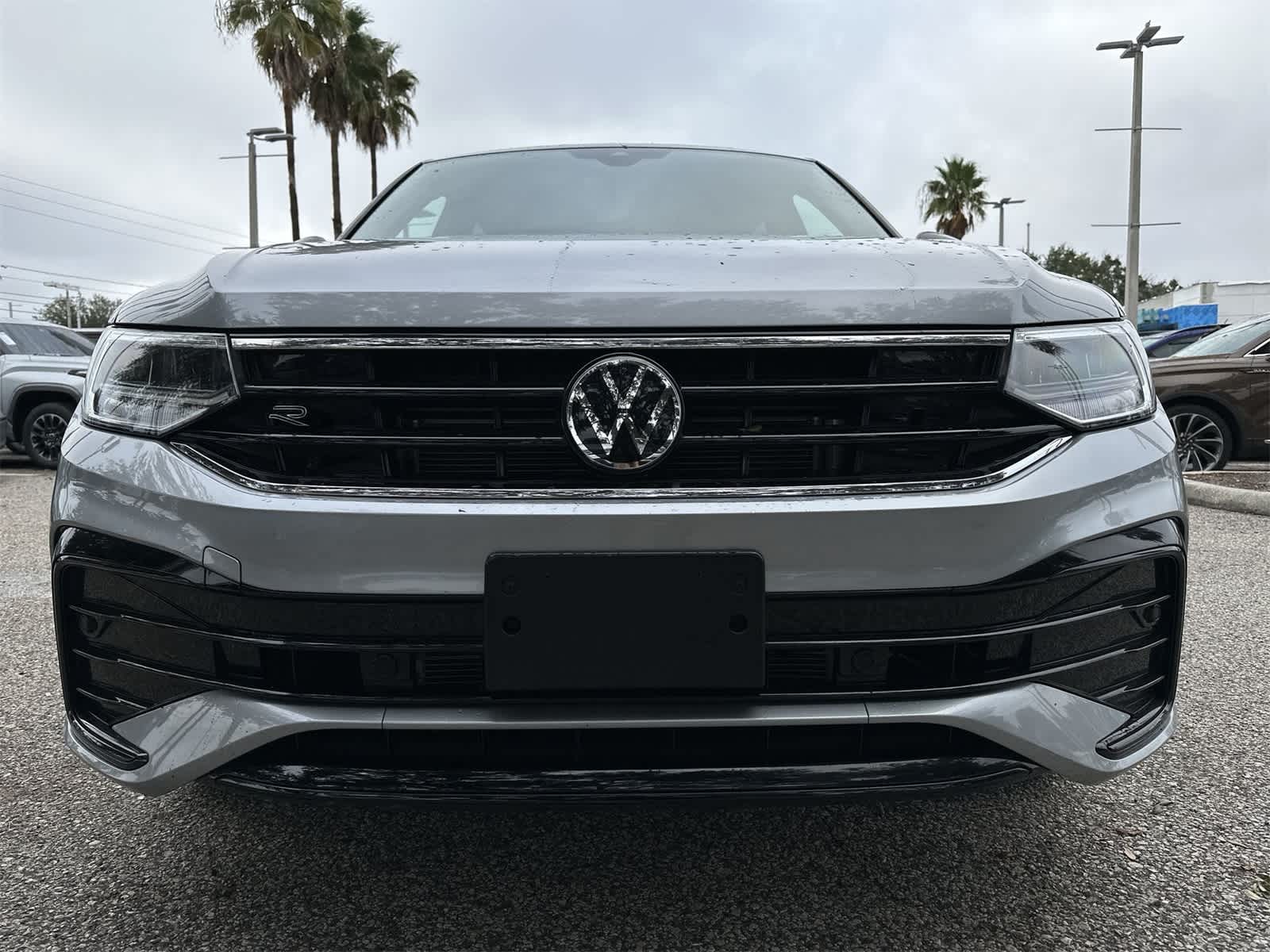 Thumbnail: 2024 Volkswagen Tiguan - 21