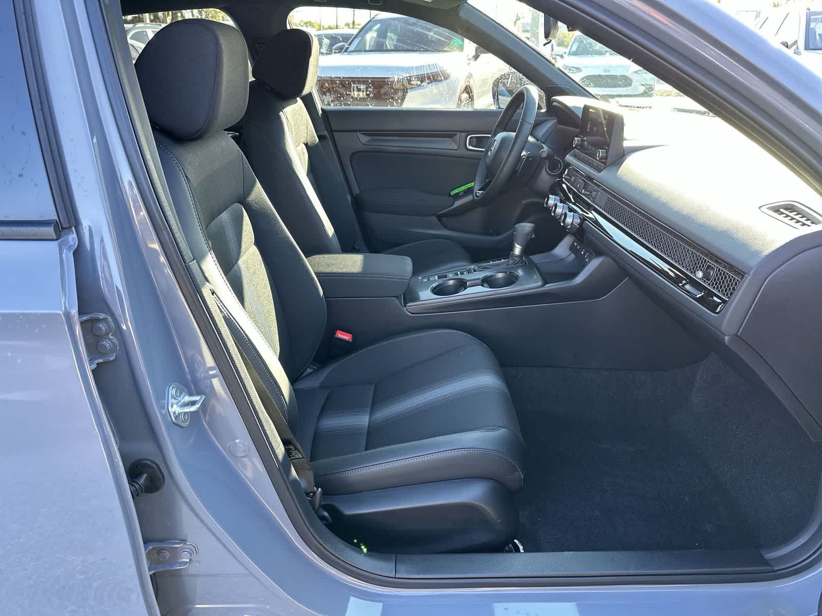 Thumbnail: 2026 Honda Civic - 14