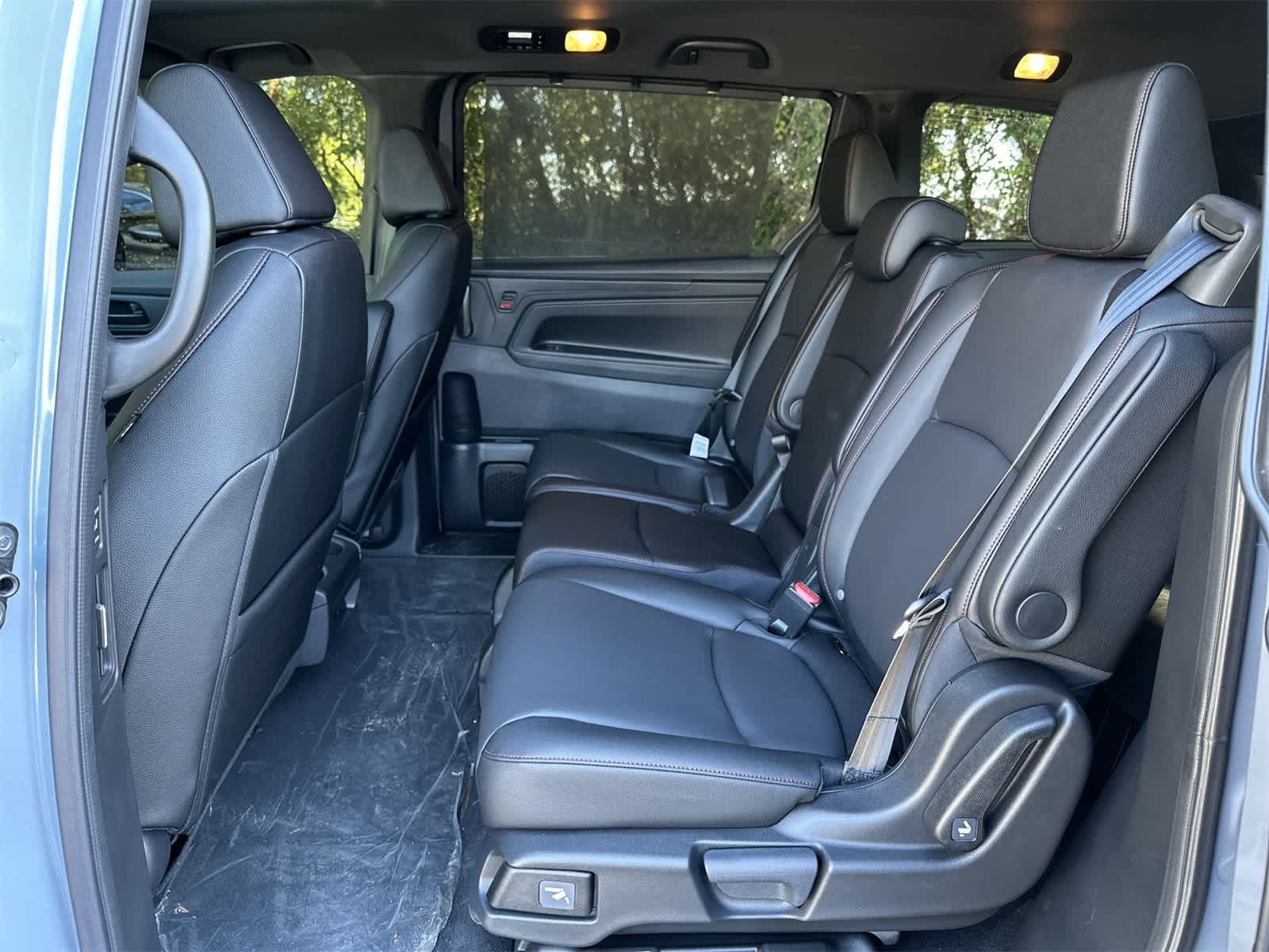 Thumbnail: 2026 Honda Odyssey - 18