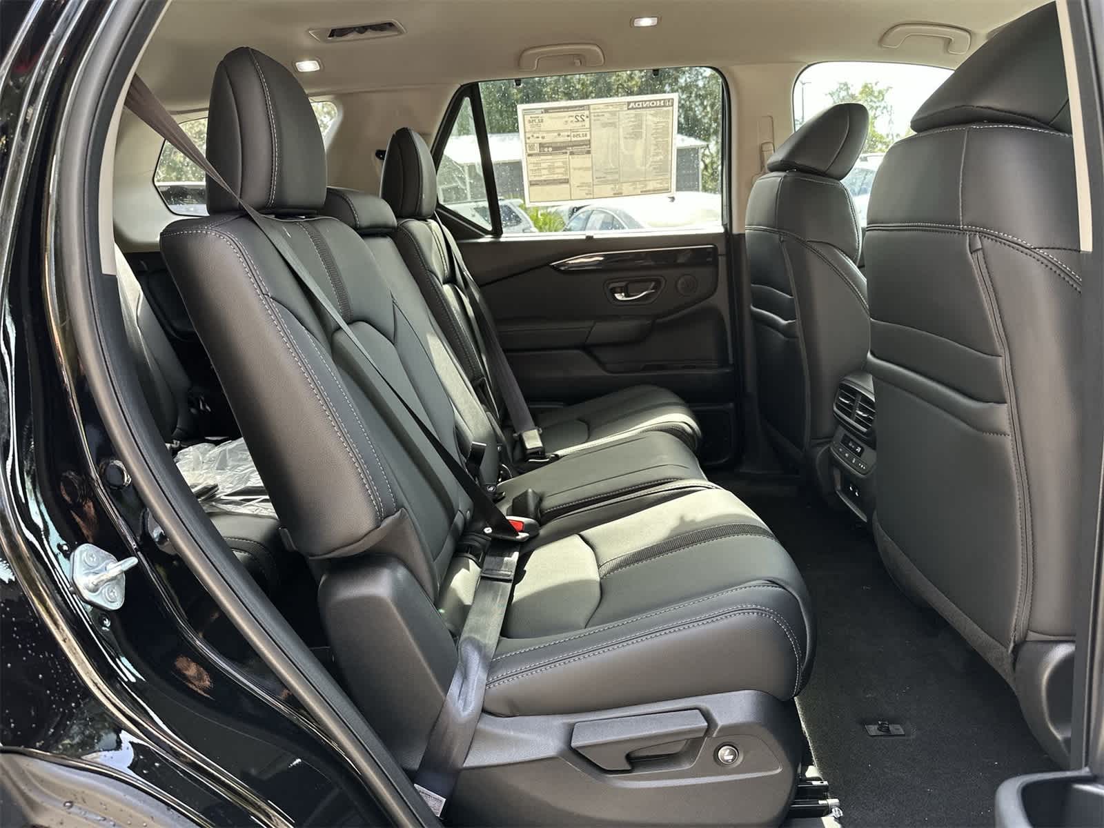 Thumbnail: 2026 Honda Pilot - 12