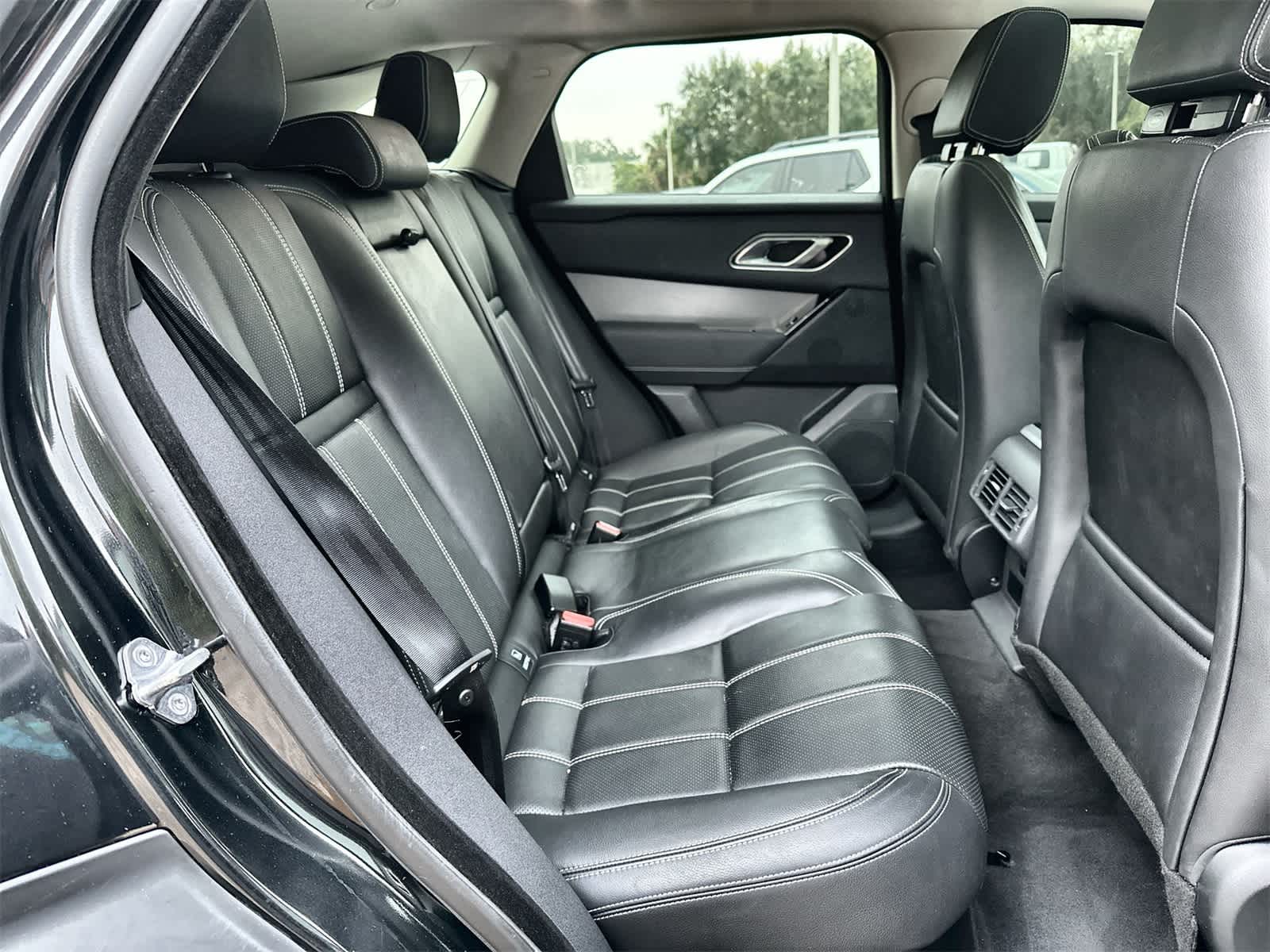 Thumbnail: 2023 Land Rover Range Rover Velar - 13