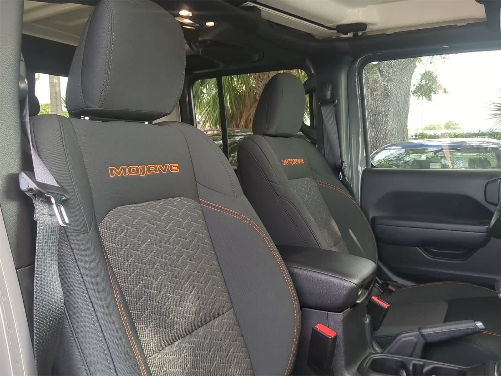 2022 Jeep Gladiator Mojave 7