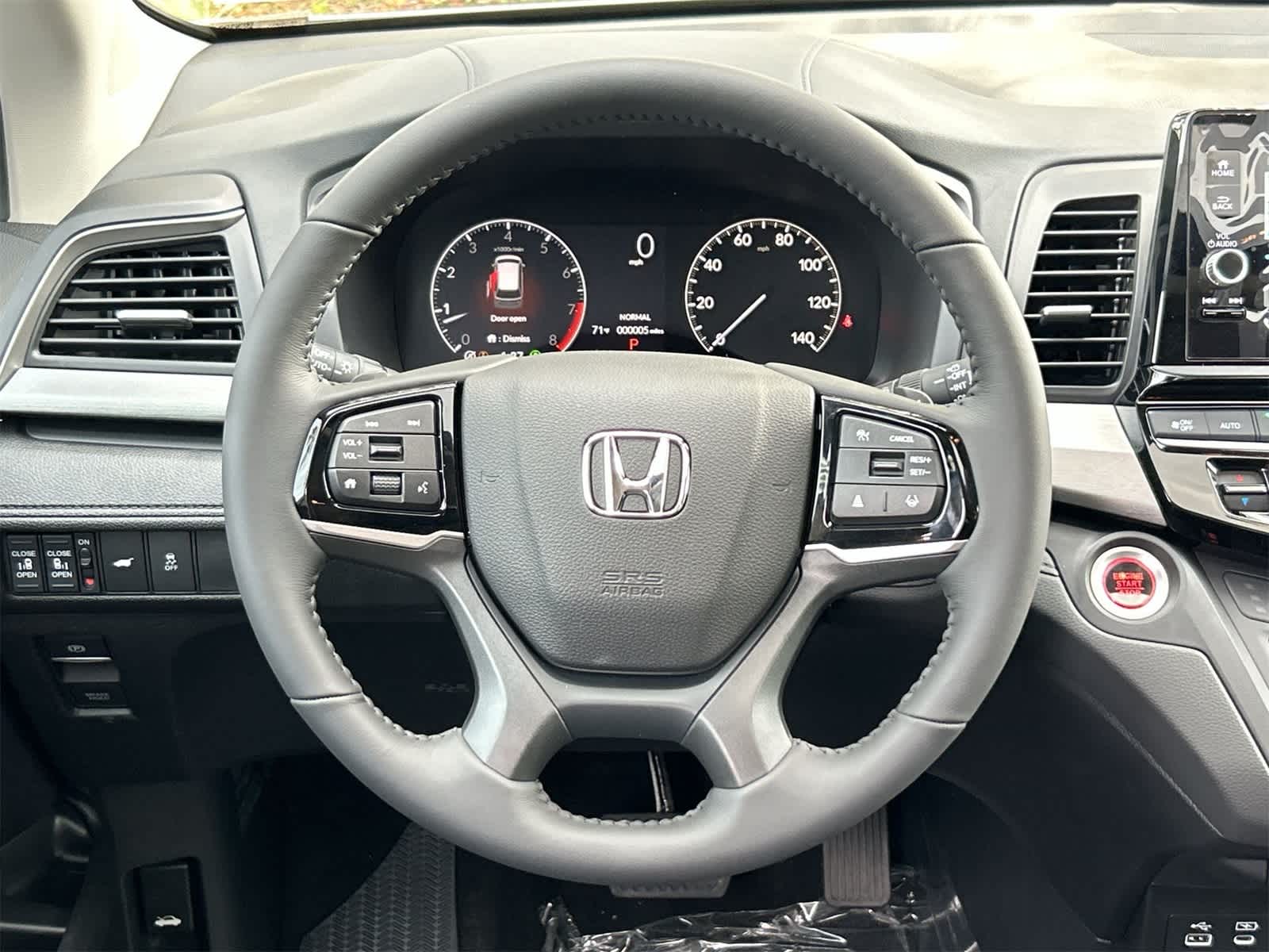 Thumbnail: 2026 Honda Odyssey - 15