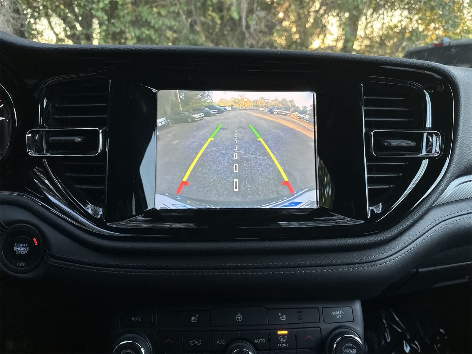 Thumbnail: 2022 Dodge Durango - 21