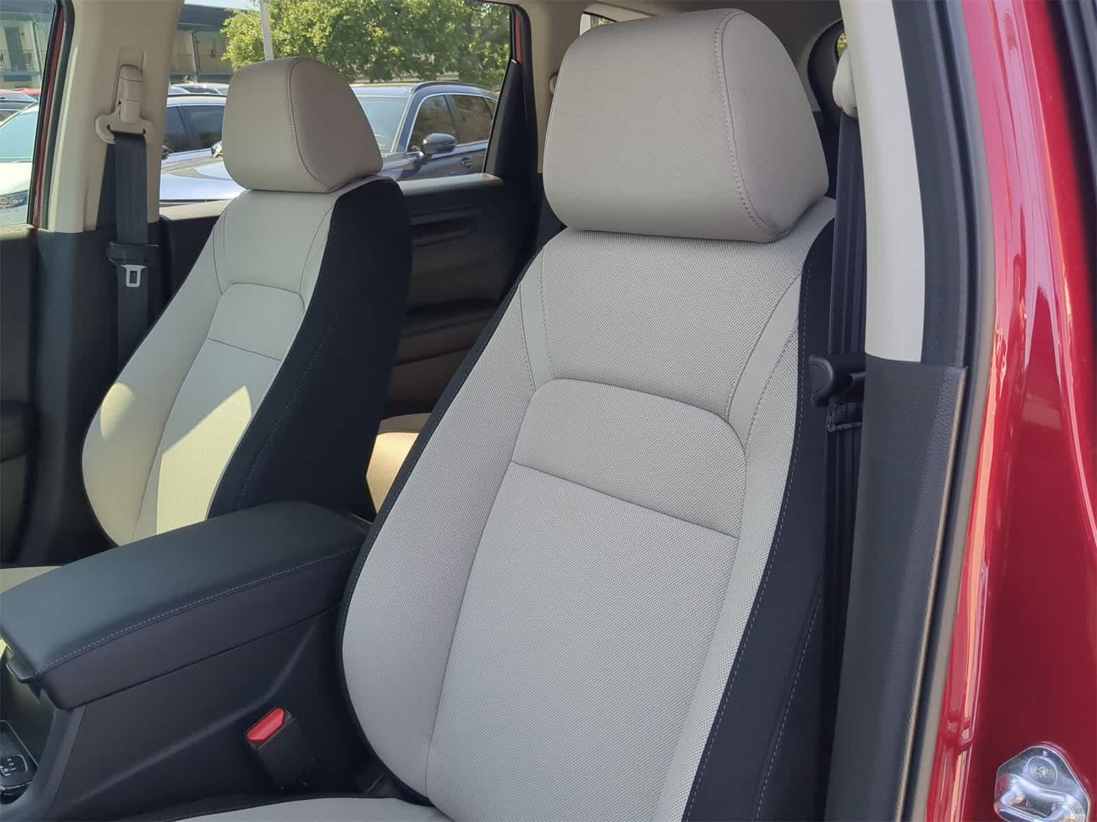 2025 Honda CR-V LX 8
