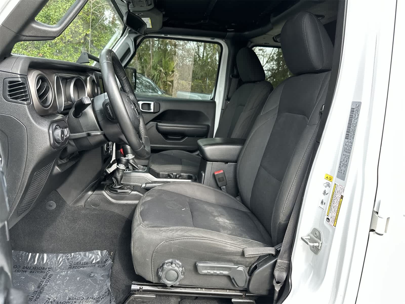 Thumbnail: 2018 Jeep Wrangler - 11