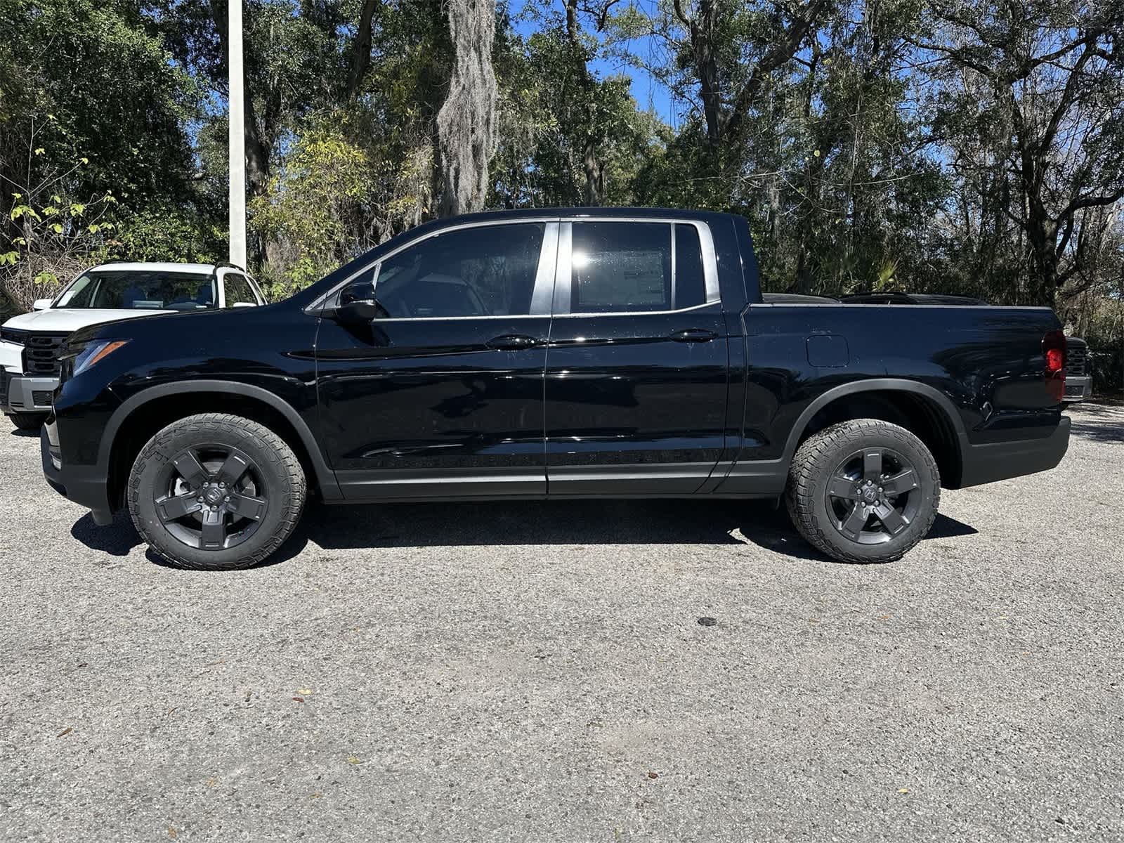 Thumbnail: 2026 Honda Ridgeline - 3