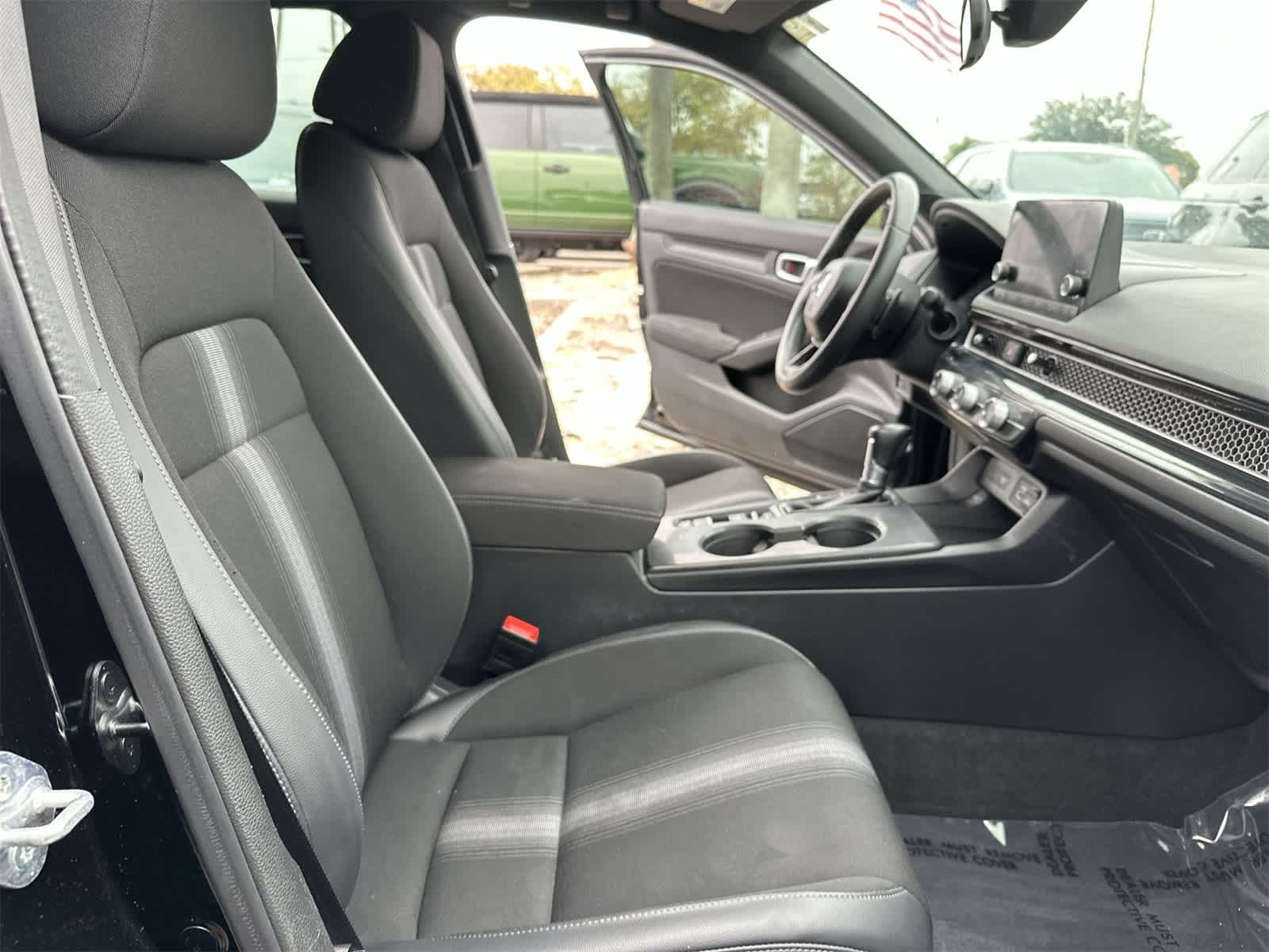 Thumbnail: 2023 Honda Civic - 20