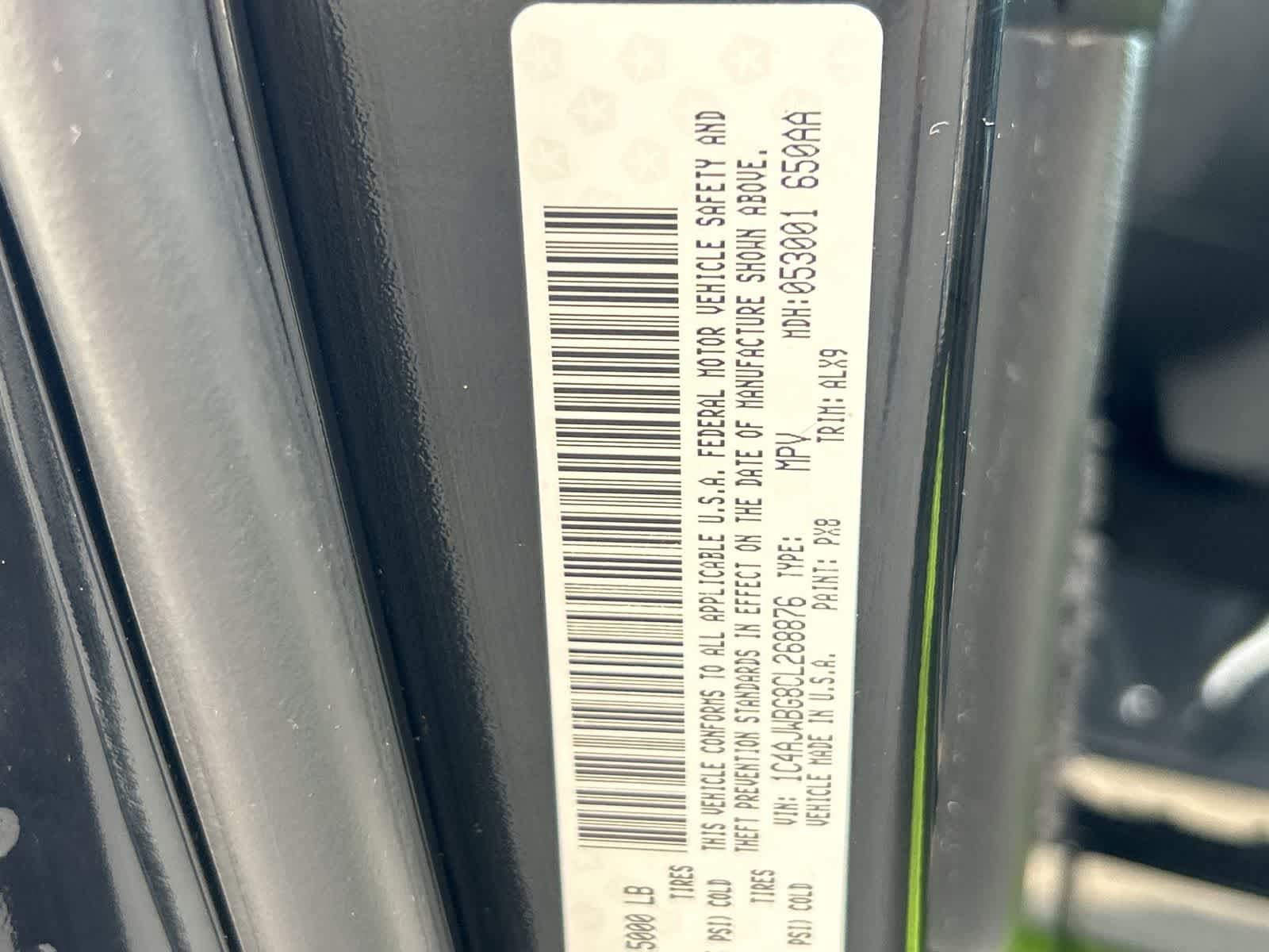 Thumbnail: 2012 Jeep Wrangler - 21